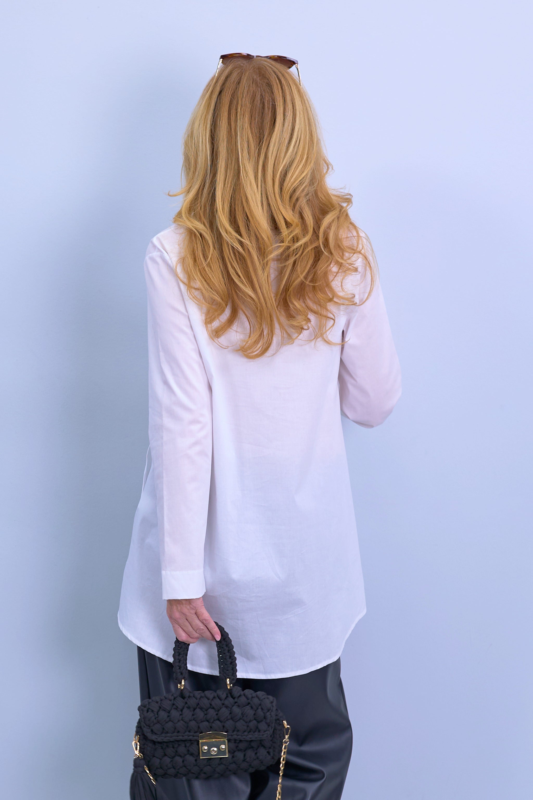 Hemdbluse mit aufgesetzten Taschen, weiß