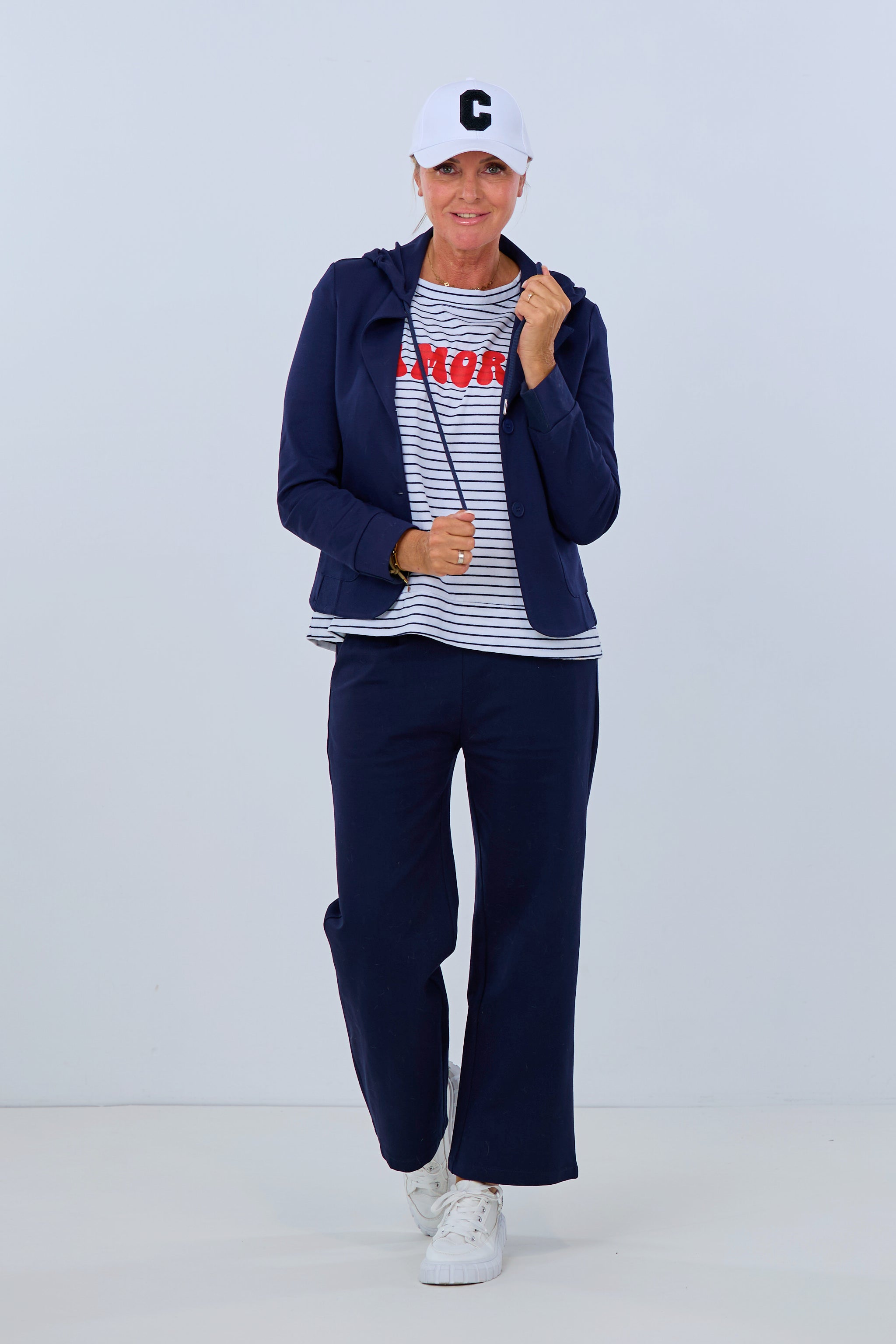 kurzer Kapuzenblazer, marine blau von Trends & Lifestyle