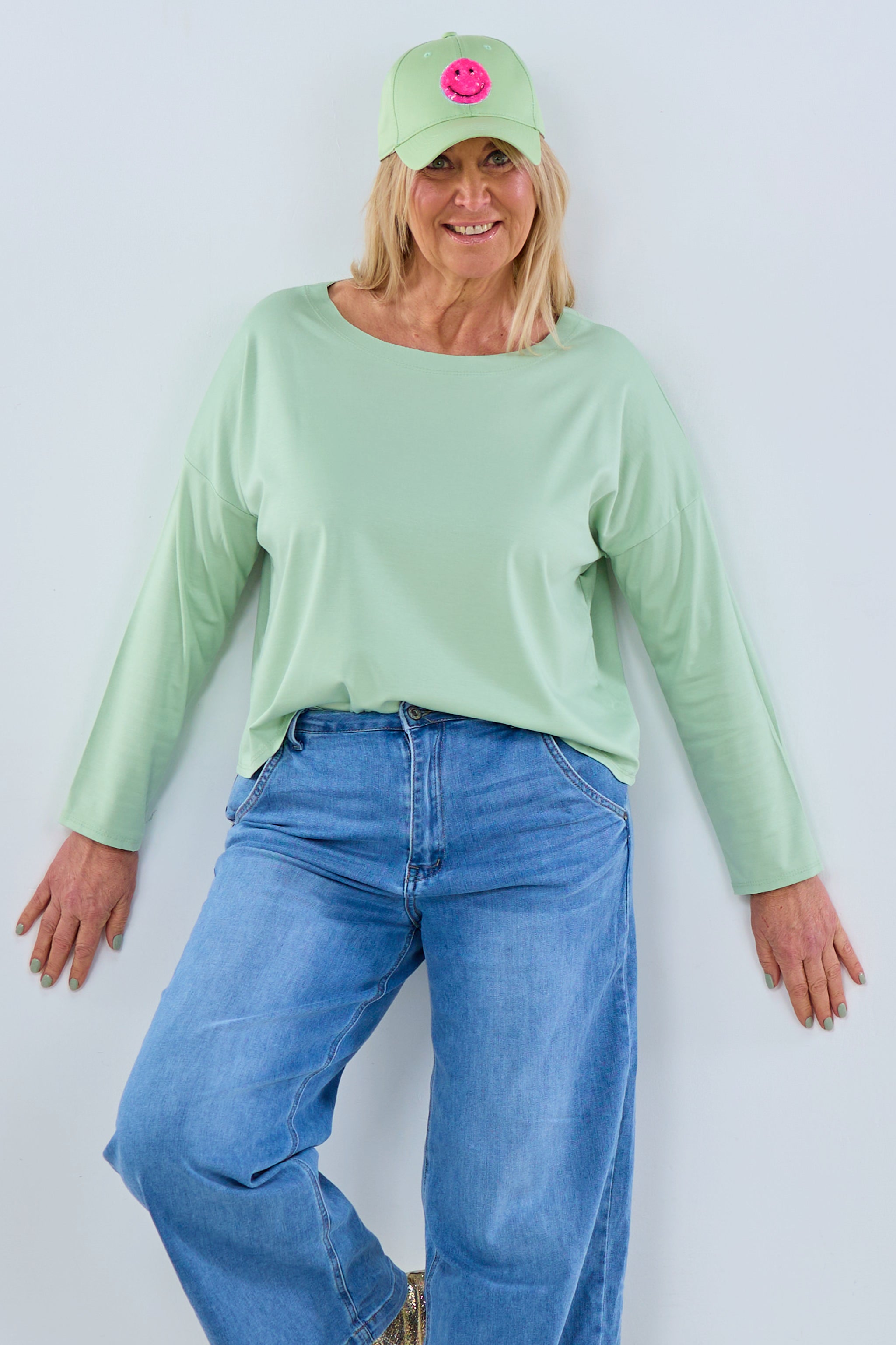 Langarmshirt mit weitem Rundhalsausschnitt, lindgrün von Trends & Lifestyle Deutschland GmbH