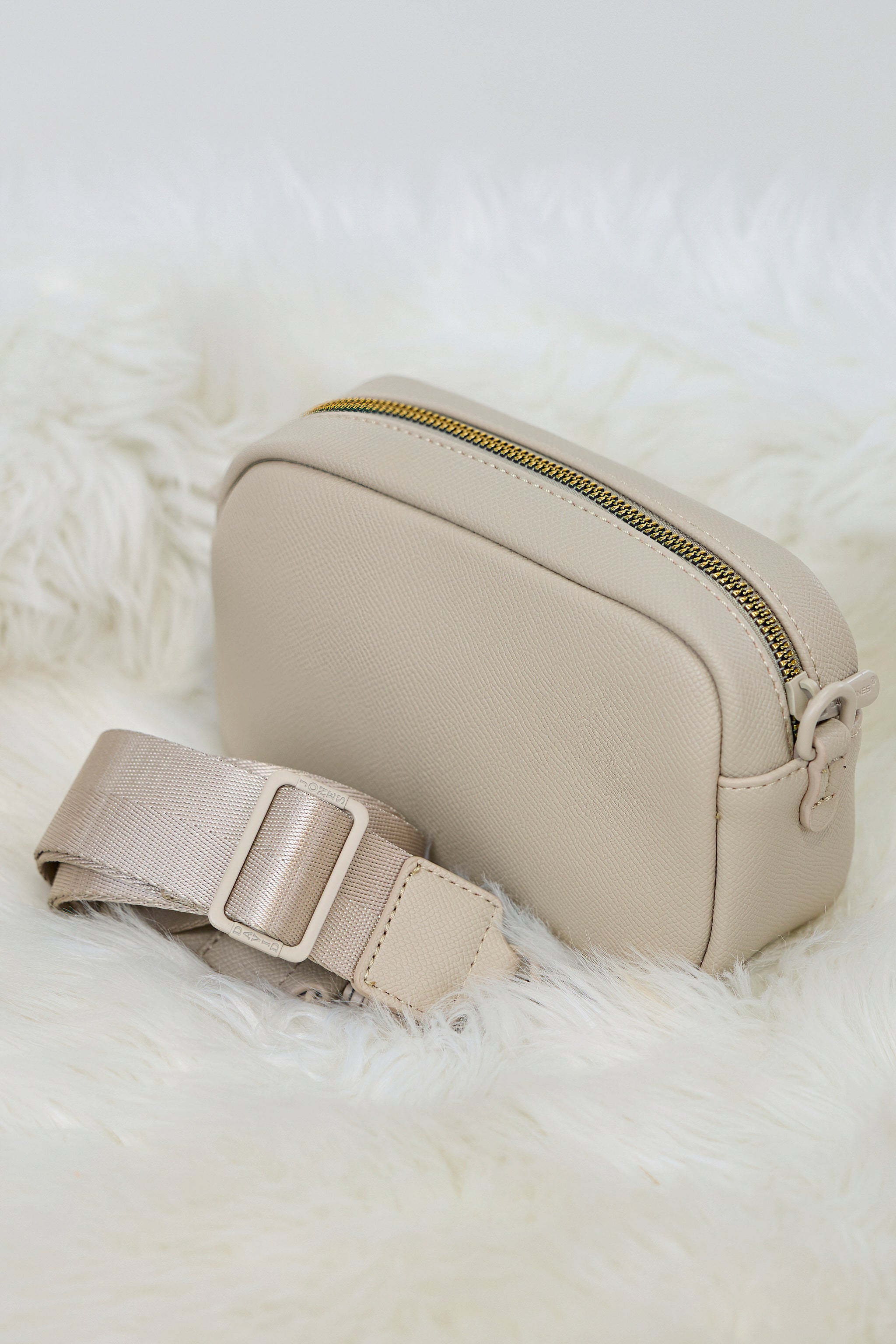 Umhängetasche, taupe von Trends & Lifestyle Deutschland GmbH