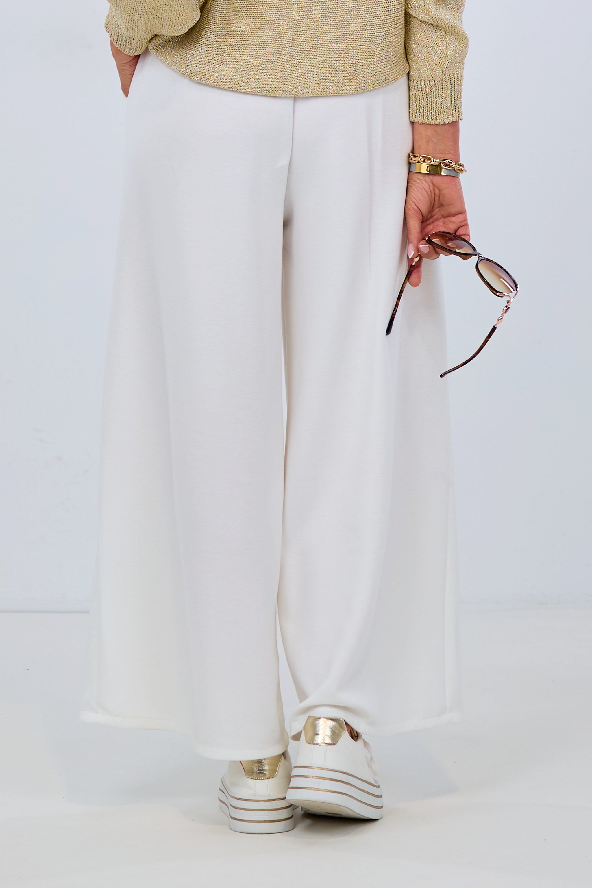 Hose mit weitem Bein und Kellerfalte, ecru von Trends & Lifestyle Deutschland GmbH