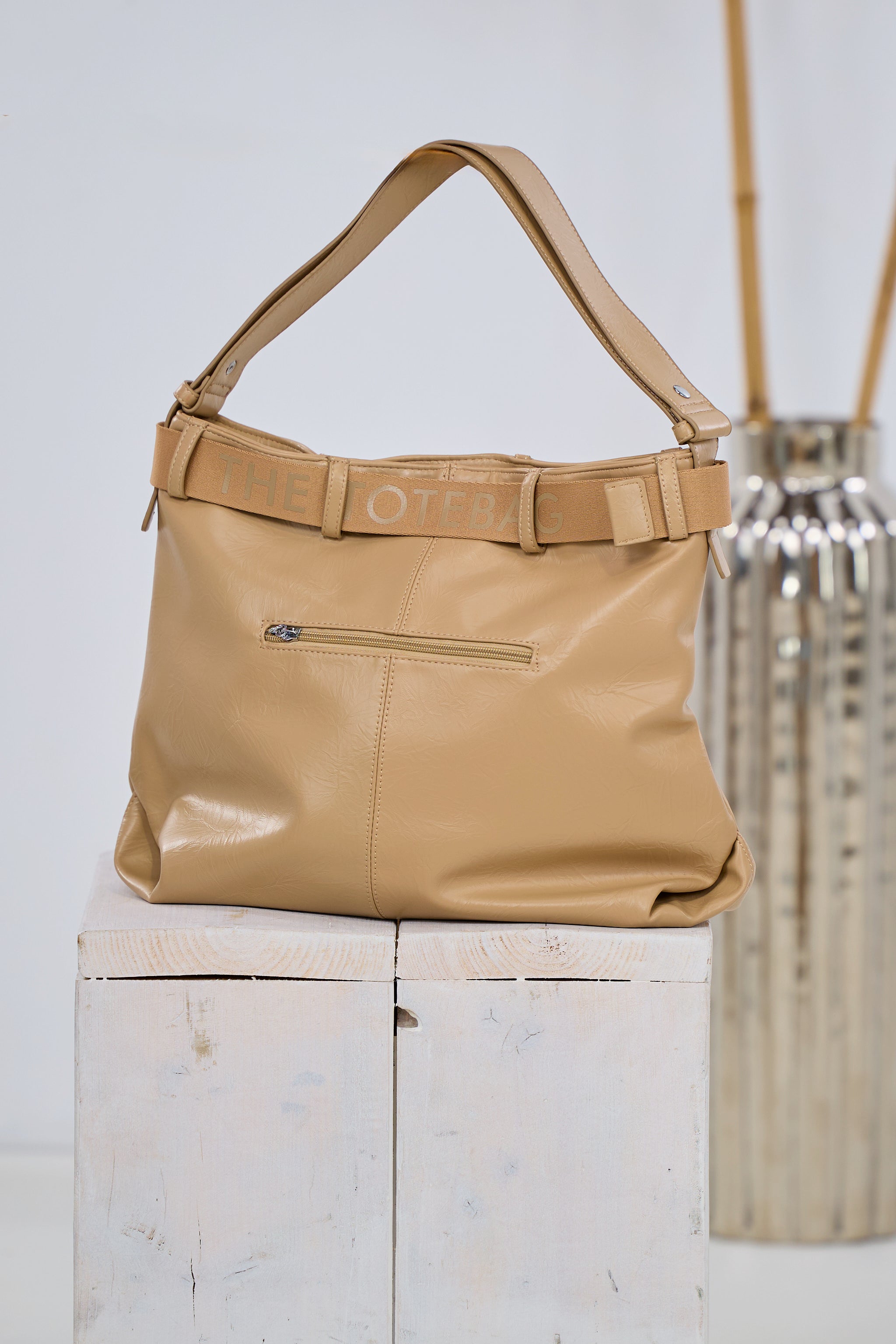 Shopper mit breitem Gurtband/Schlaufen, camel von Trends & Lifestyle Deutschland GmbH
