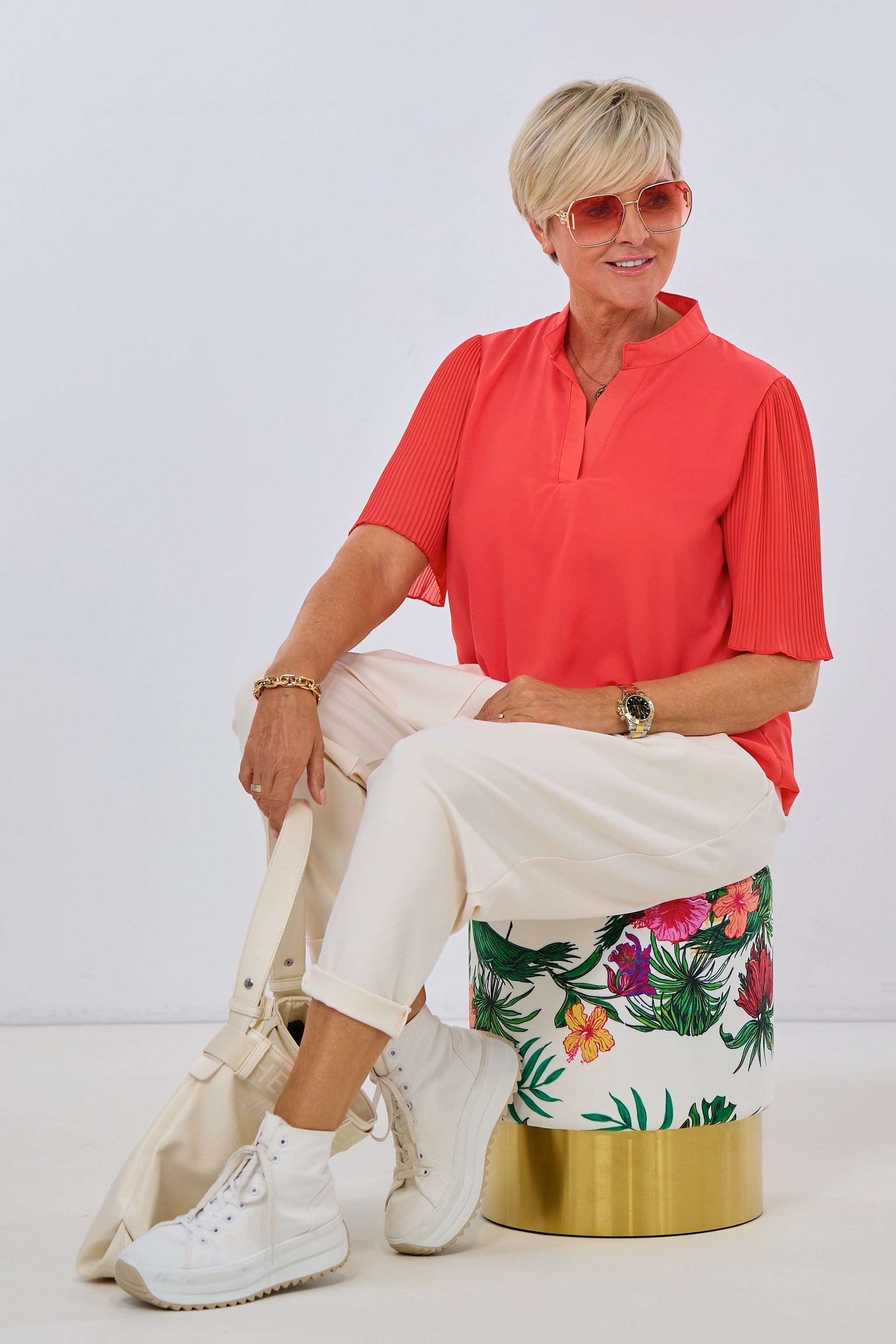 Bluse mit Plissee-Ärmeln, uni-rot von Trends & Lifestyle Deutschland GmbH