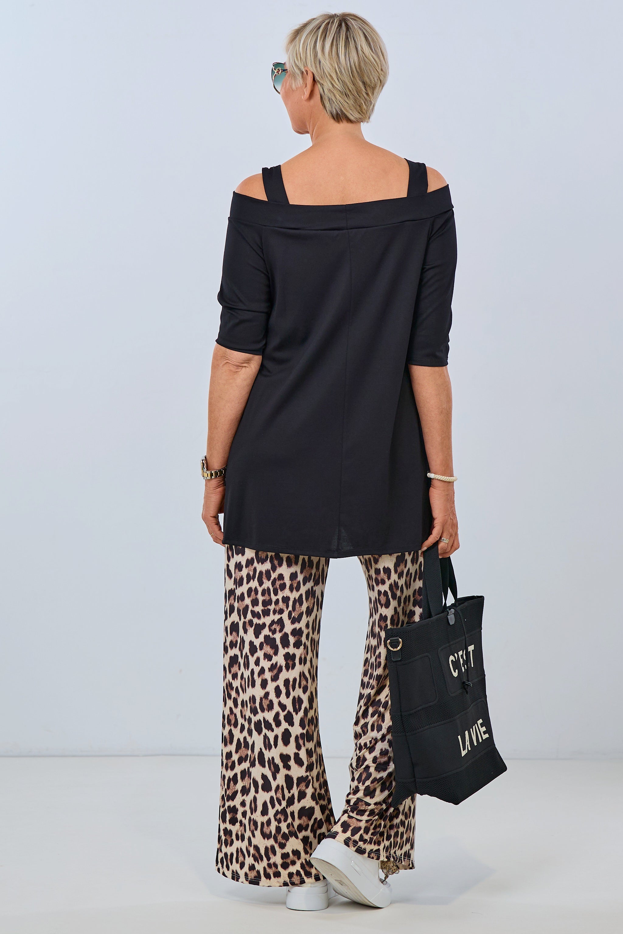 langes schulterfreies Shirt, schwarz von Trends & Lifestyle Deutschland GmbH