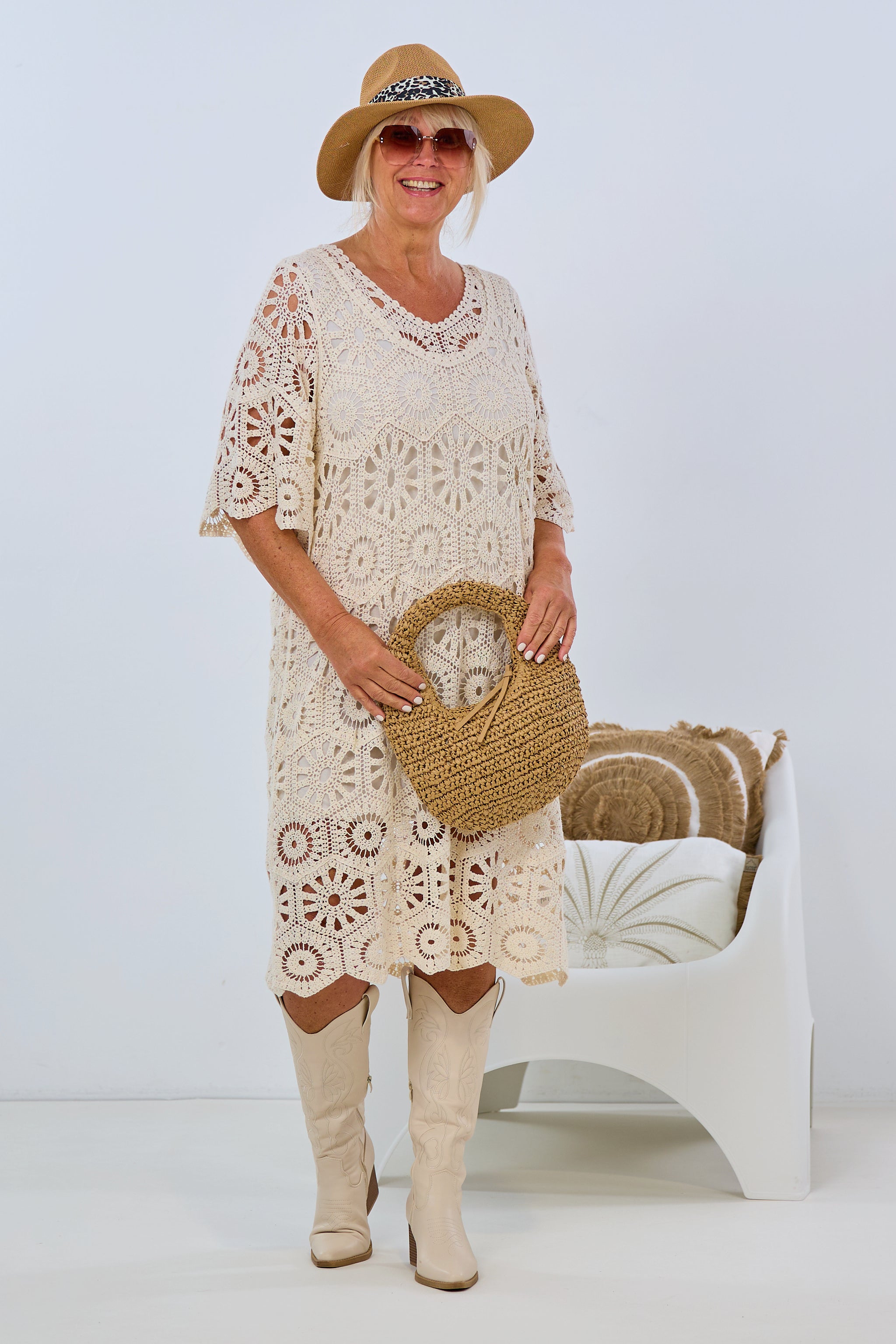 Long crochet dress with great pattern, beige