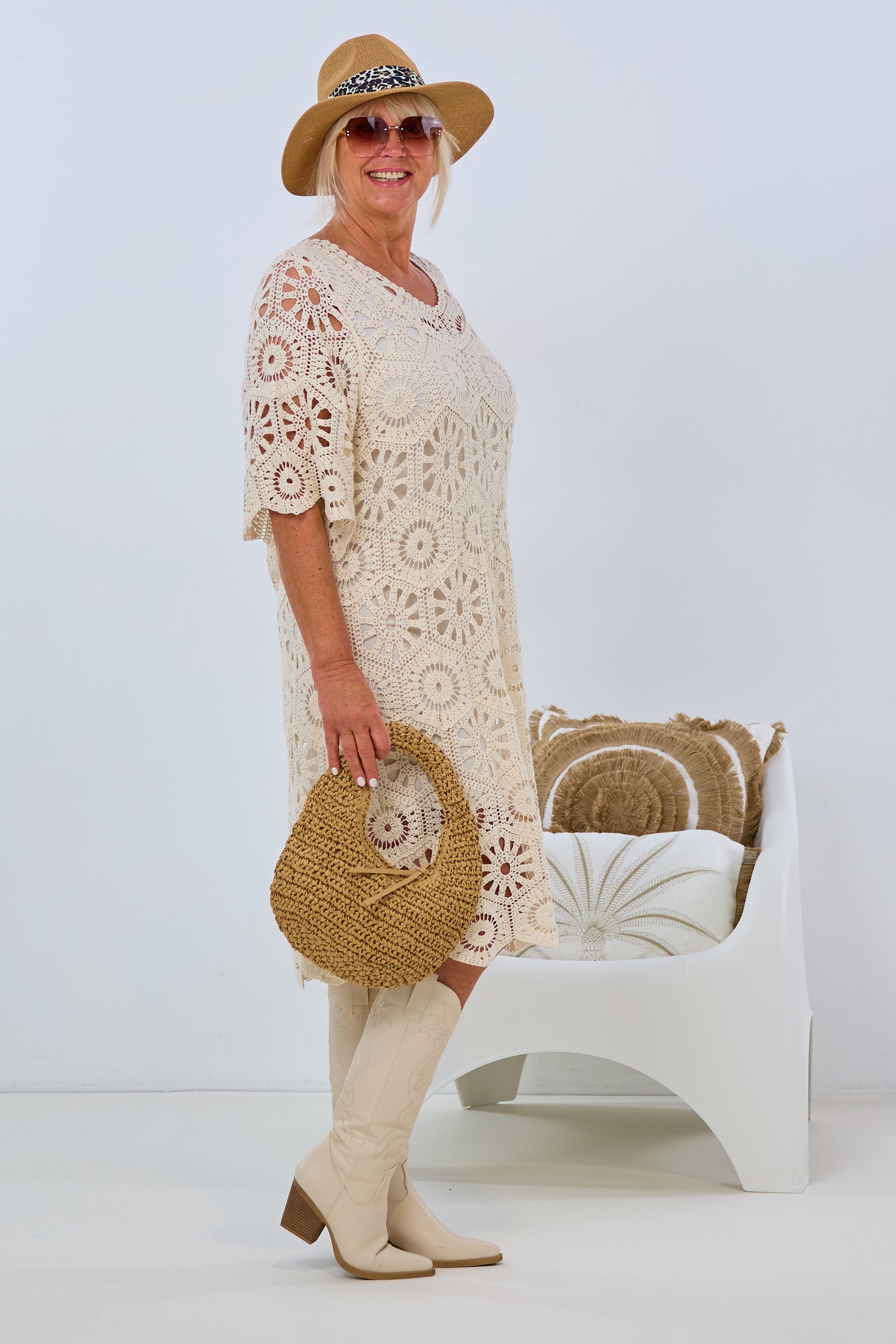 Long crochet dress with great pattern, beige