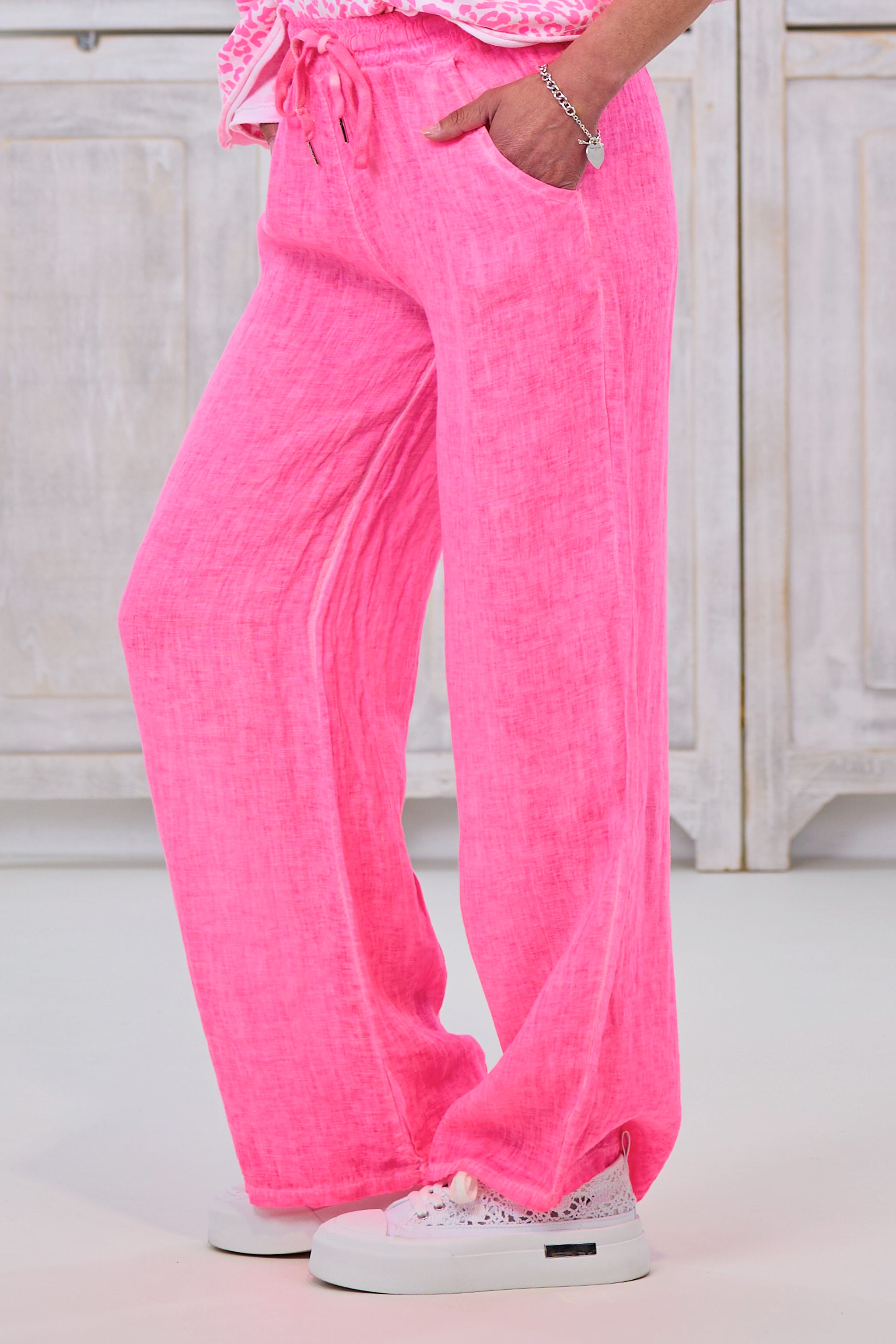 Leinenhose, neon pink von Trends & Lifestyle Deutschland GmbH