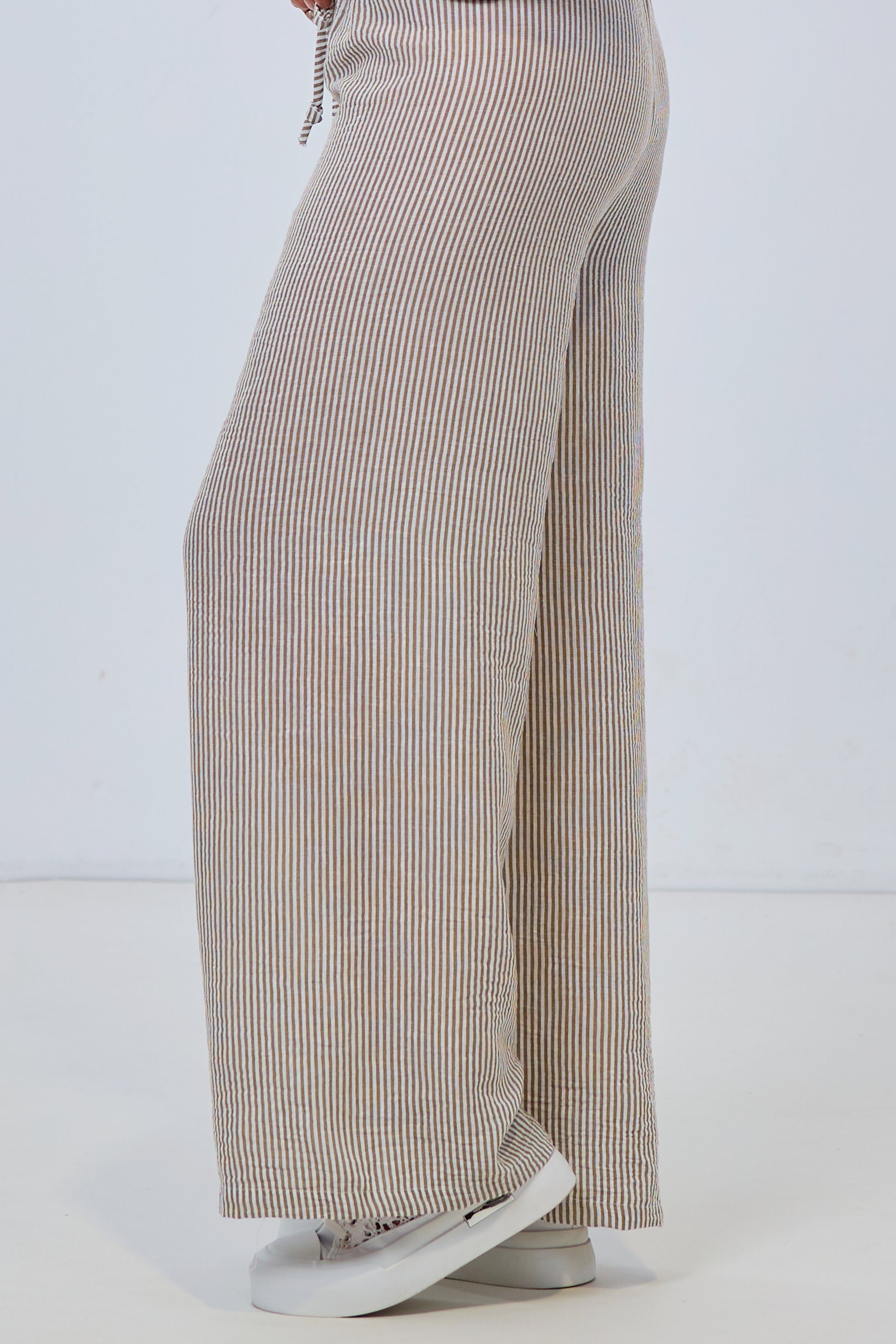 striped summer pants, taupe-white