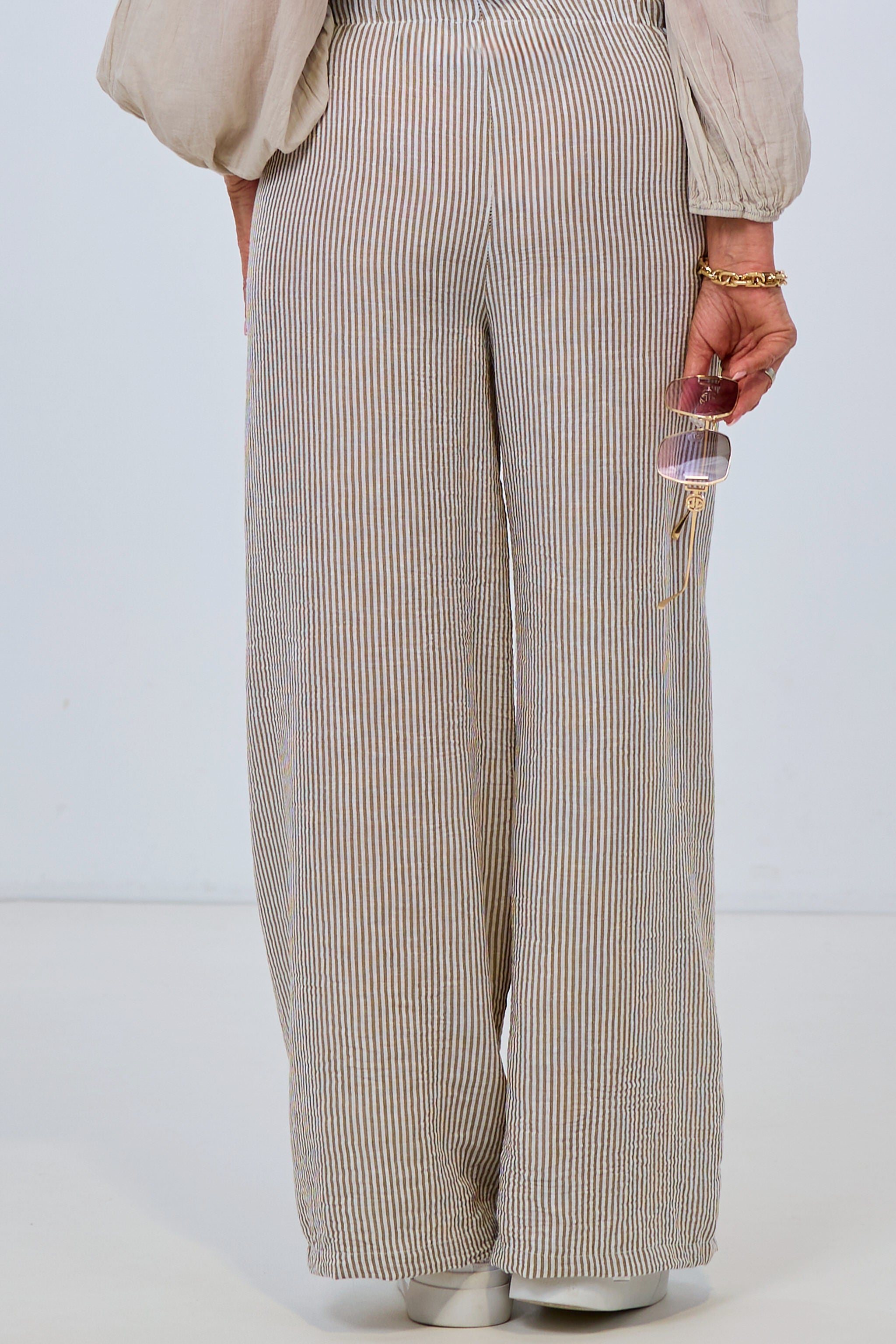 striped summer pants, taupe-white