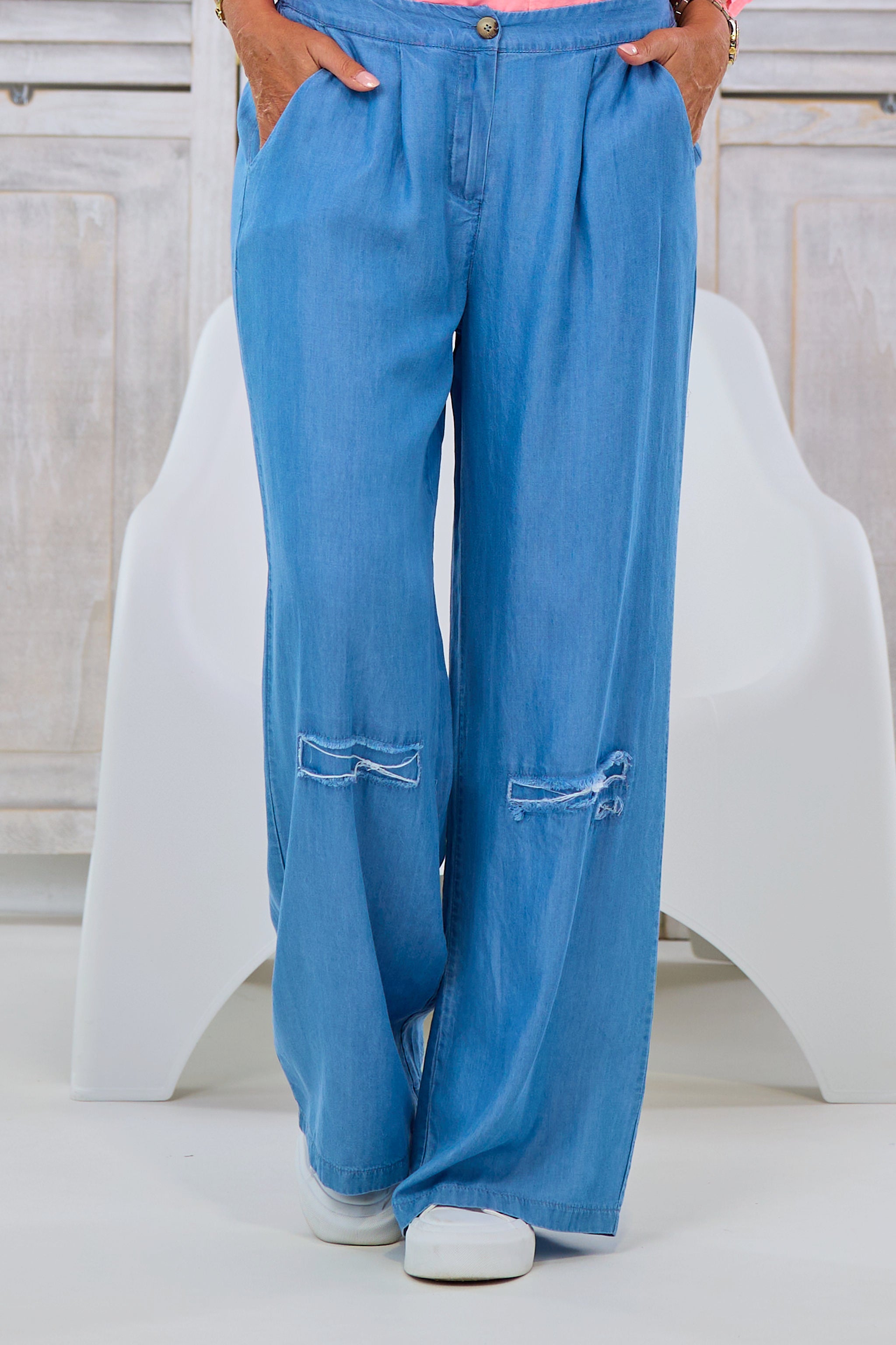 Weite Hose im Jeanslook, hellblau von Trends & Lifestyle Deutschland GmbH