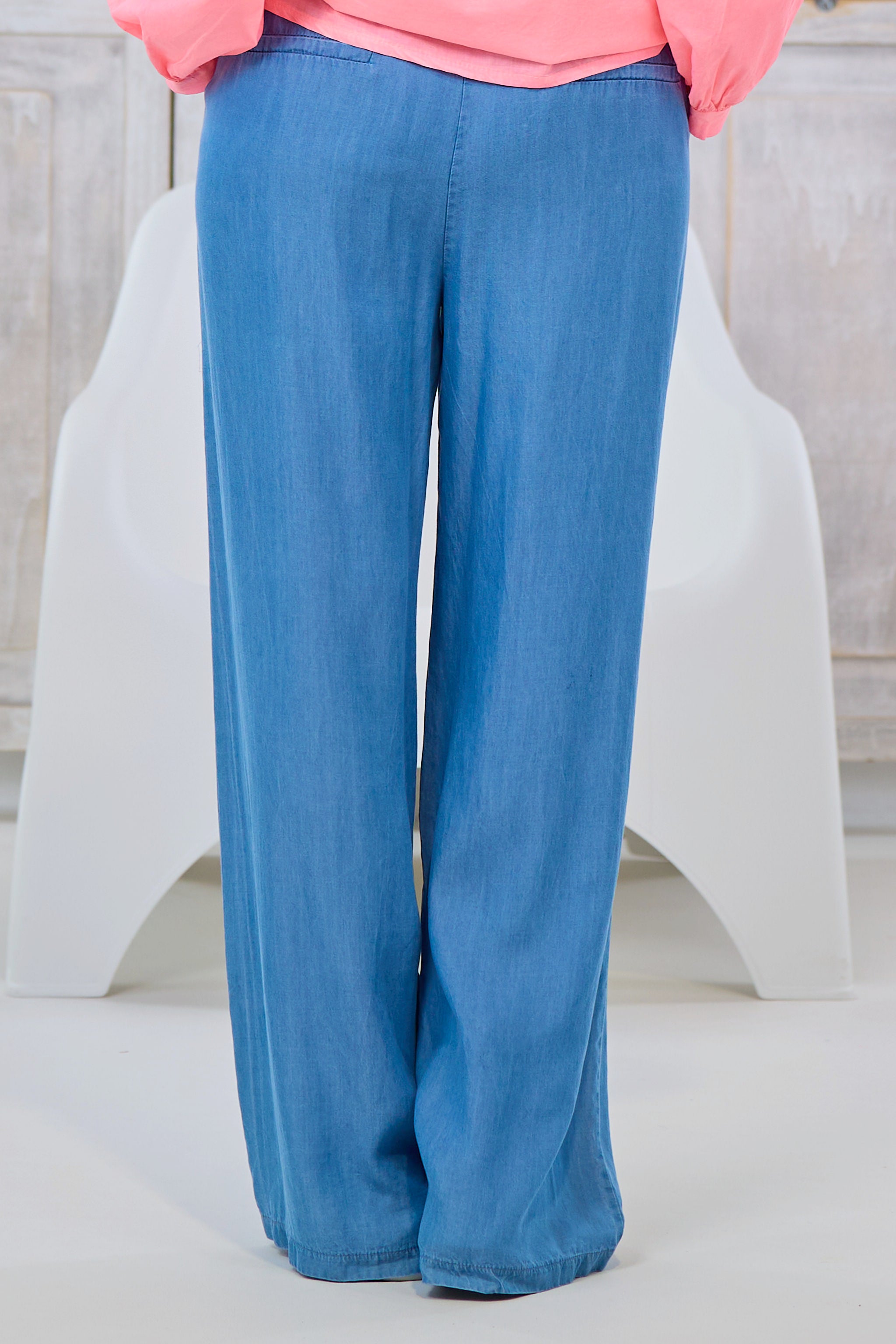Weite Hose im Jeanslook, hellblau von Trends & Lifestyle Deutschland GmbH