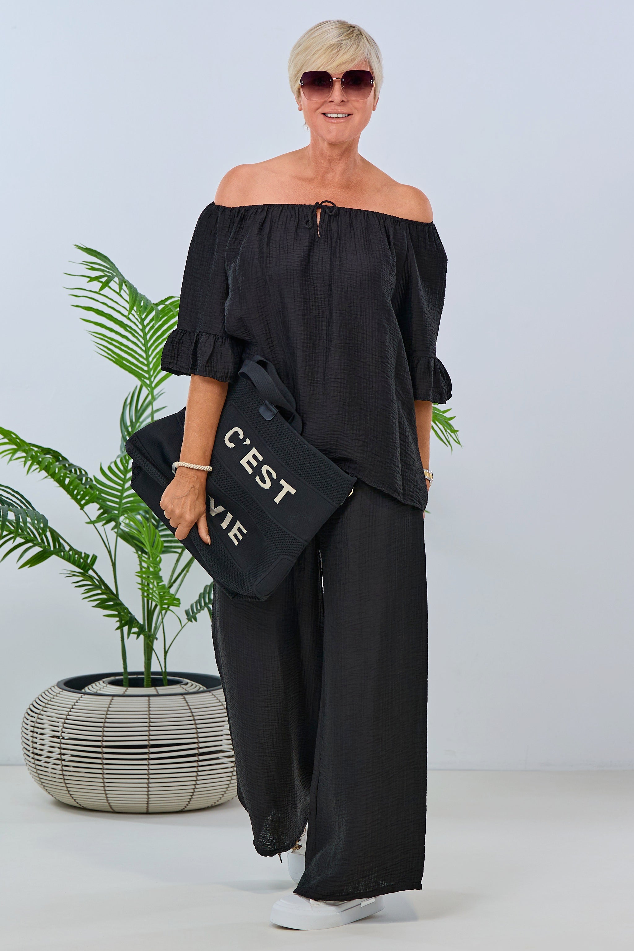Musselin 2-Teiler, schwarz (schimmernd) von Trends & Lifestyle Deutschland GmbH