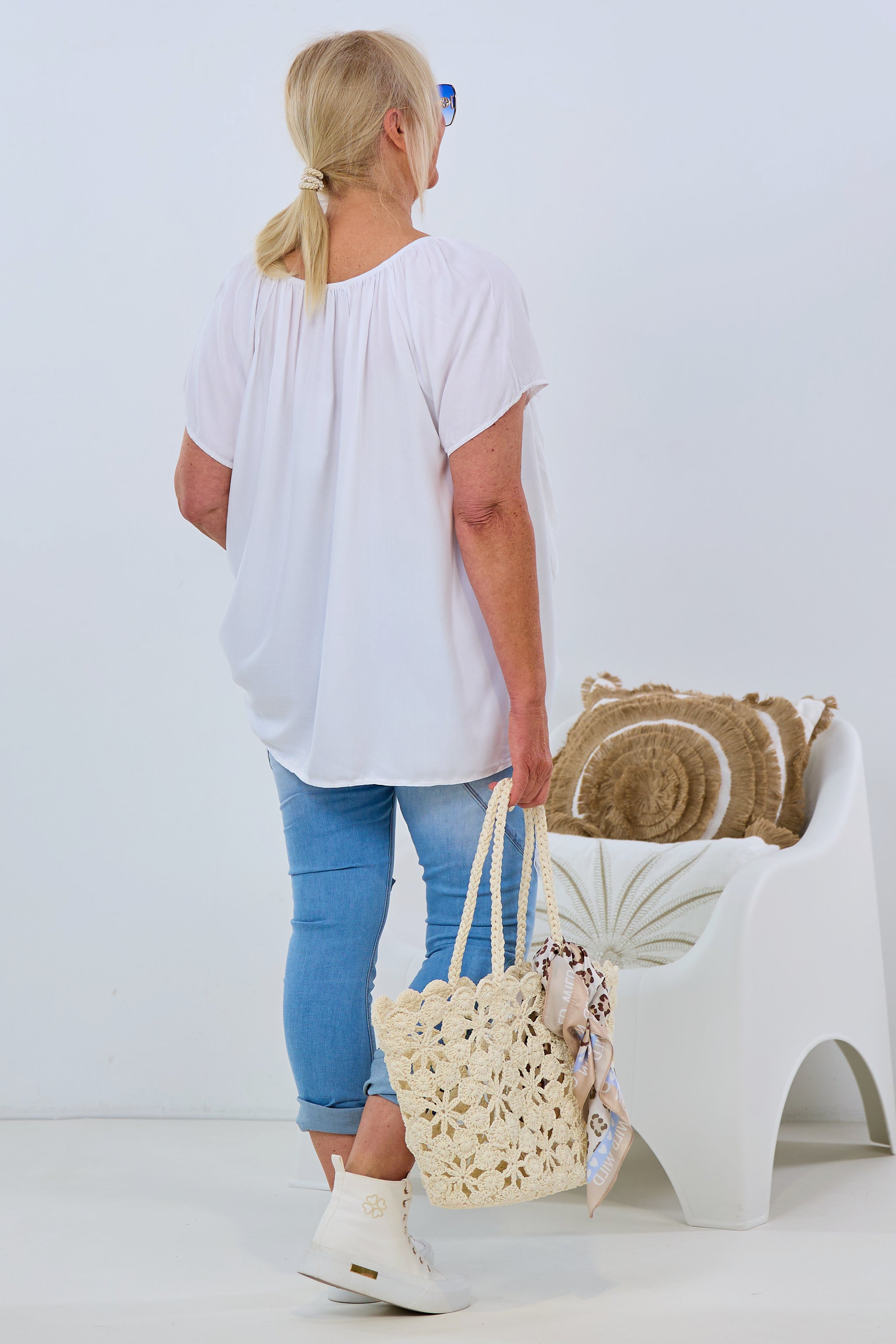 Blusenshirt mit Rüschen, weiß von Trends & Lifestyle Deutschland GmbH