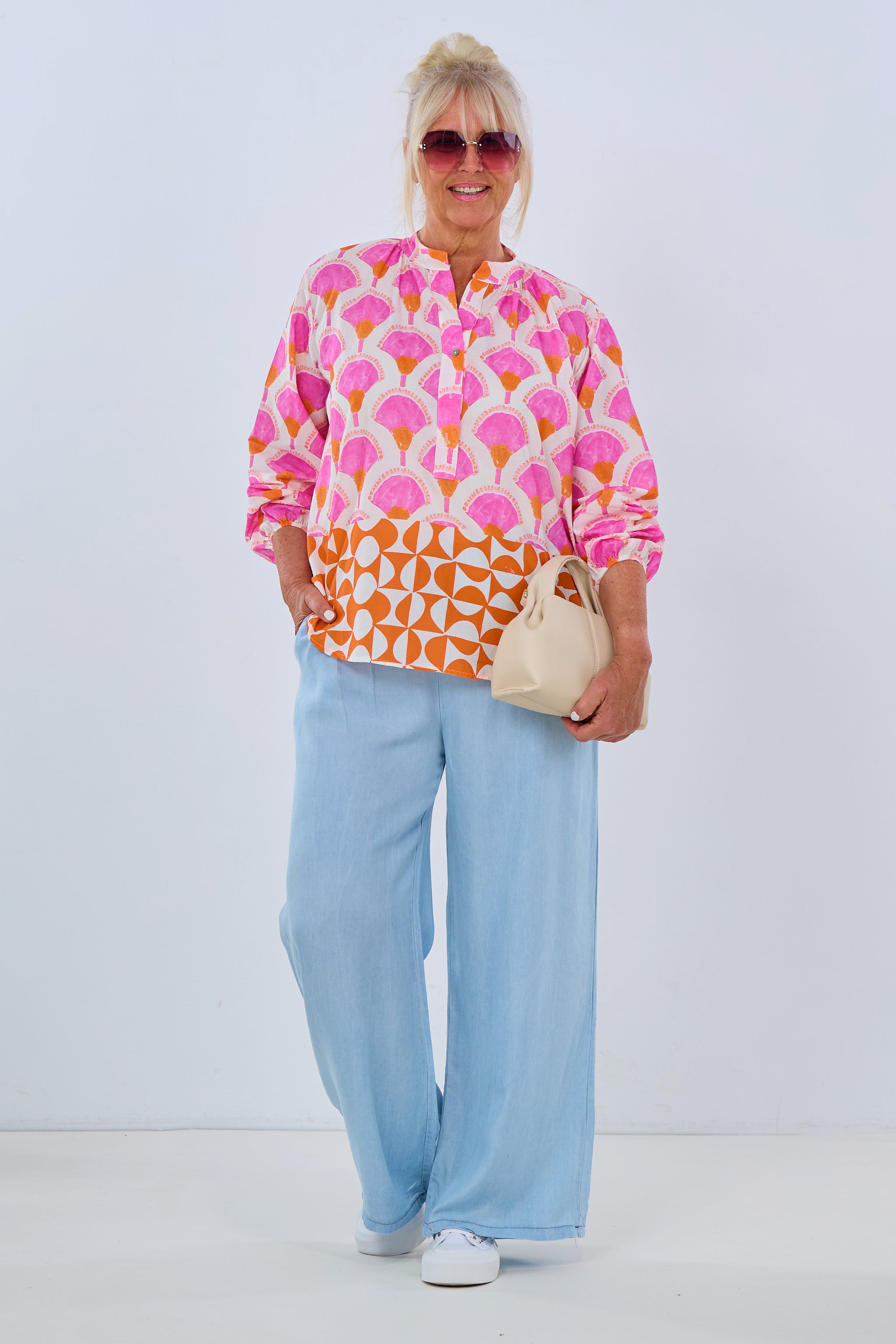 Bluse mit Fantasy-Print, pink-orange von Trends & Lifestyle Deutschland GmbH