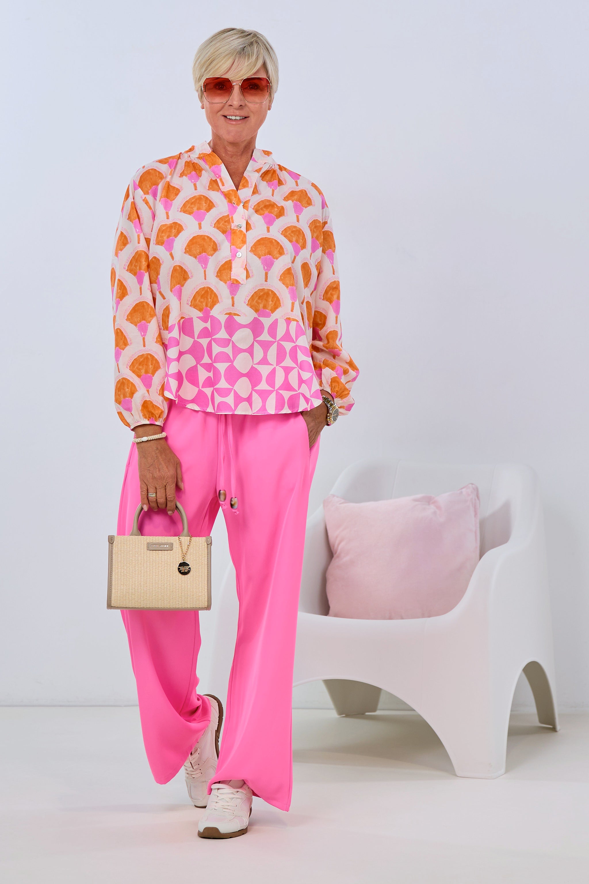 Bluse mit Fantasy-Print, orange-rosa von Trends & Lifestyle Deutschland GmbH