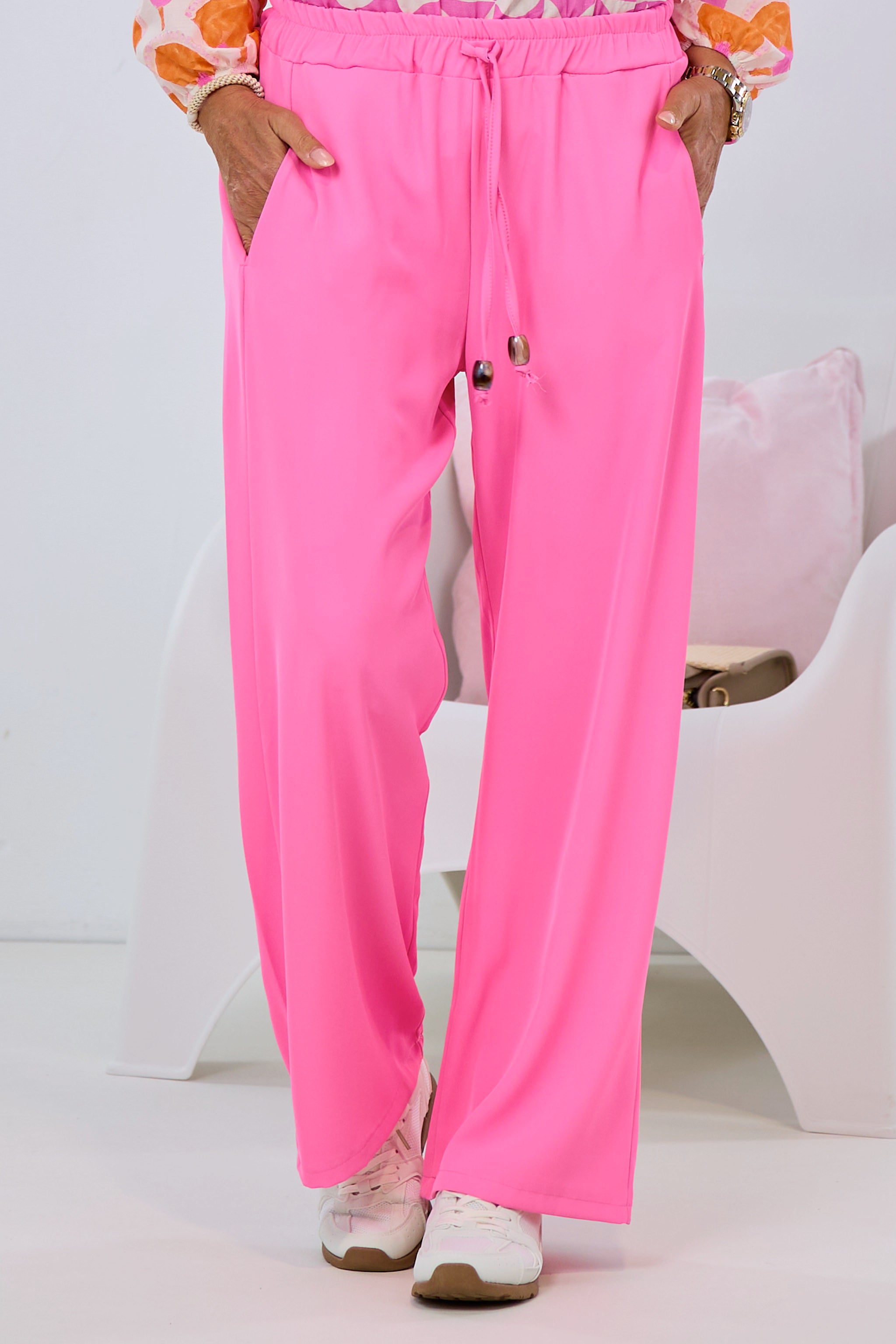weite Stoffhose mit Zierbändchen-klein, candyrosa von Trends & Lifestyle Deutschland GmbH