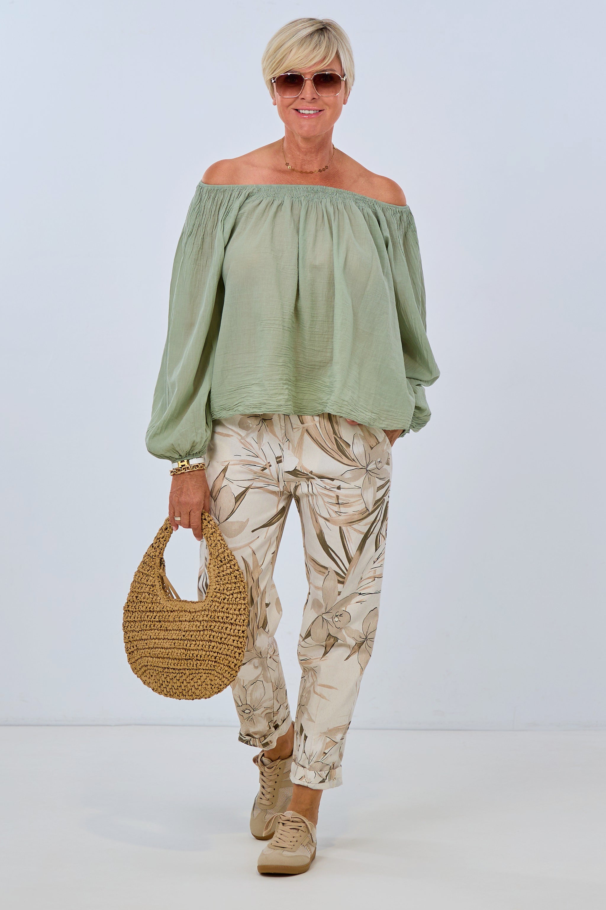 airy blouse with boat neckline, olive