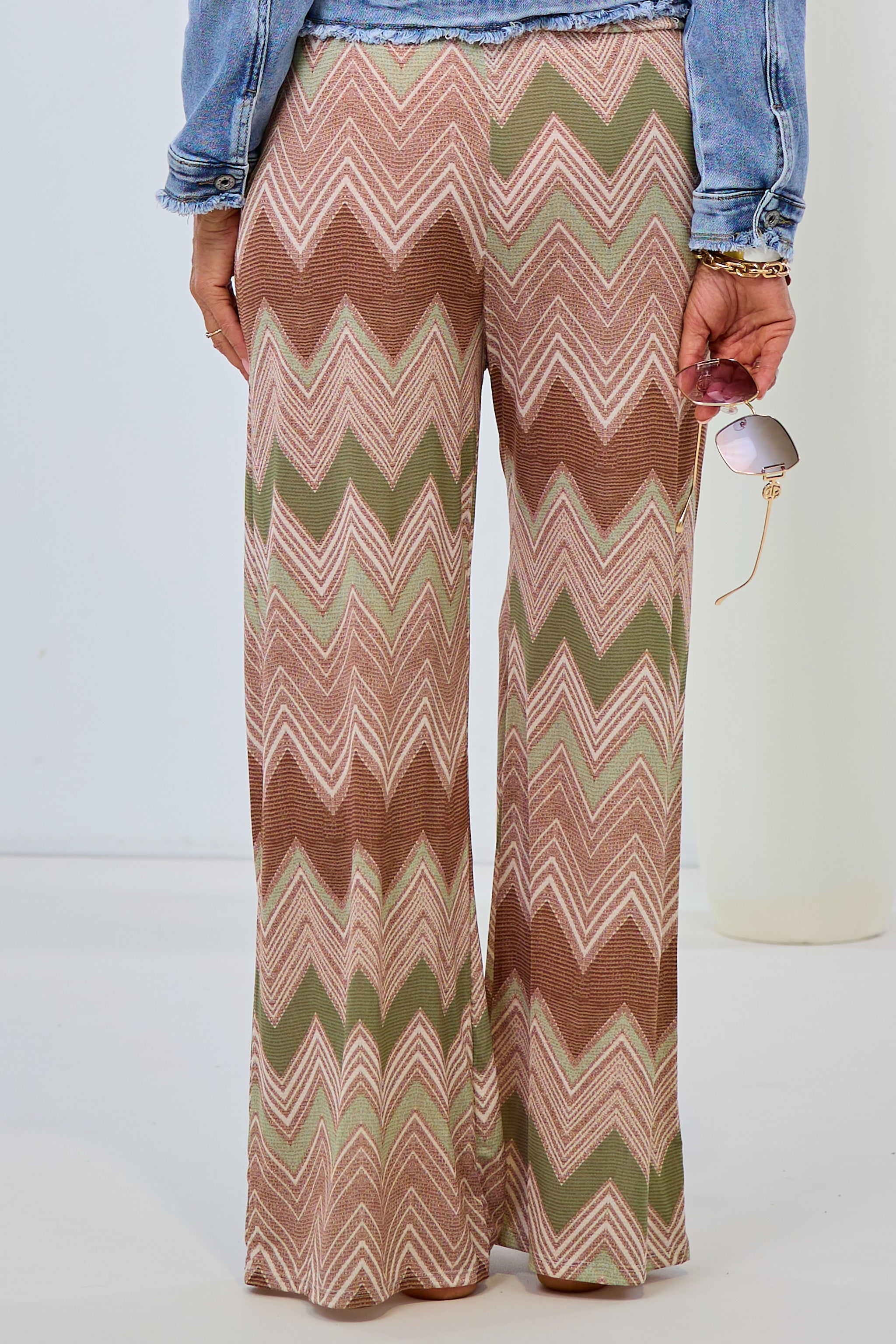 soft falling pants with zigzag pattern, khaki-beige