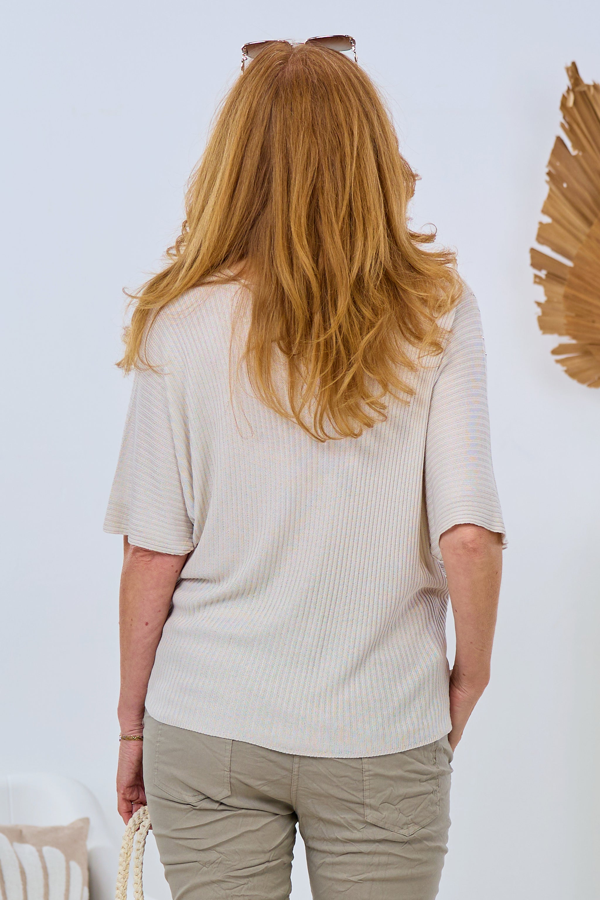 Feiner Ripp-Pulli mit Strass, beige