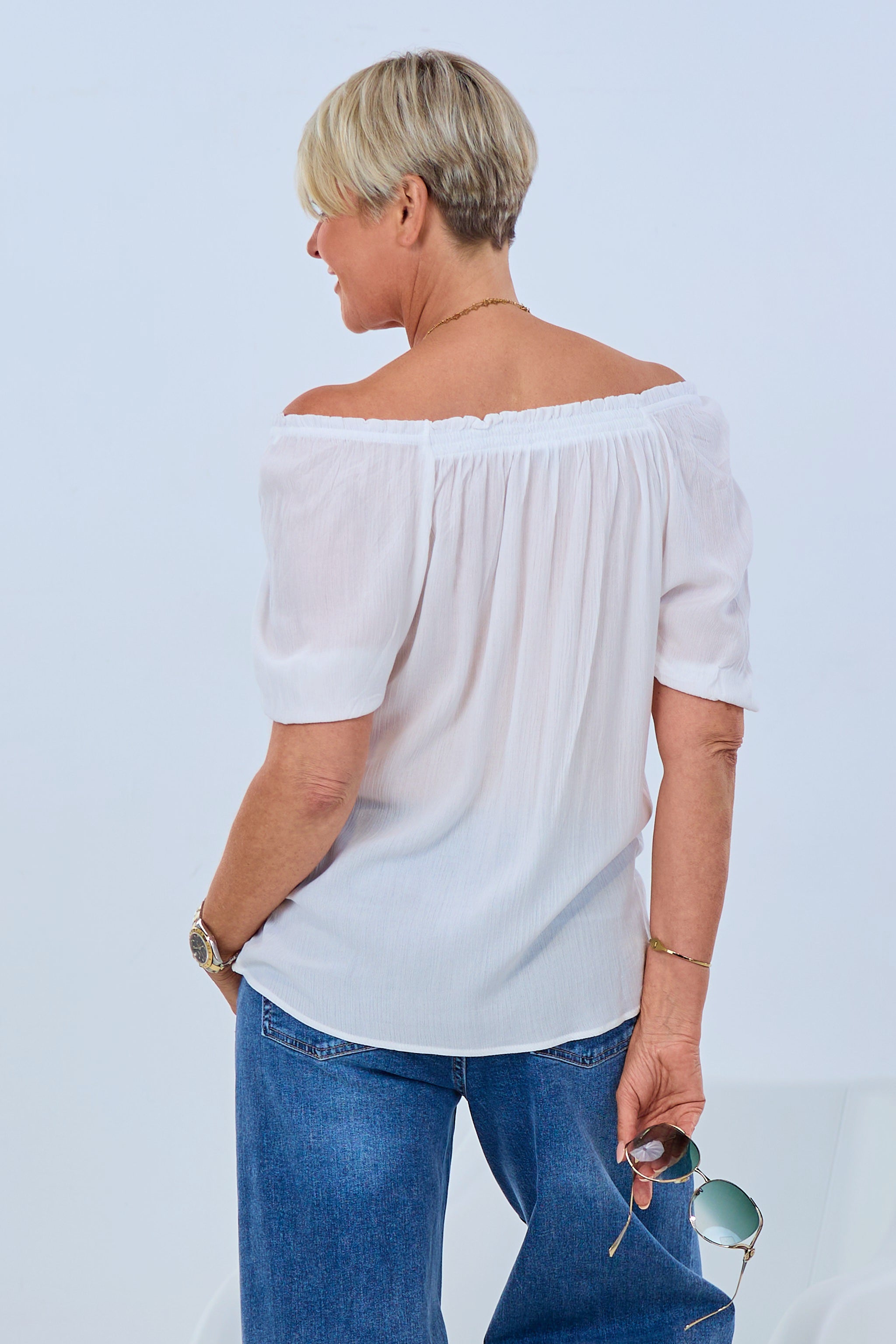 Bluse mit Carmenausschnitt, weiß