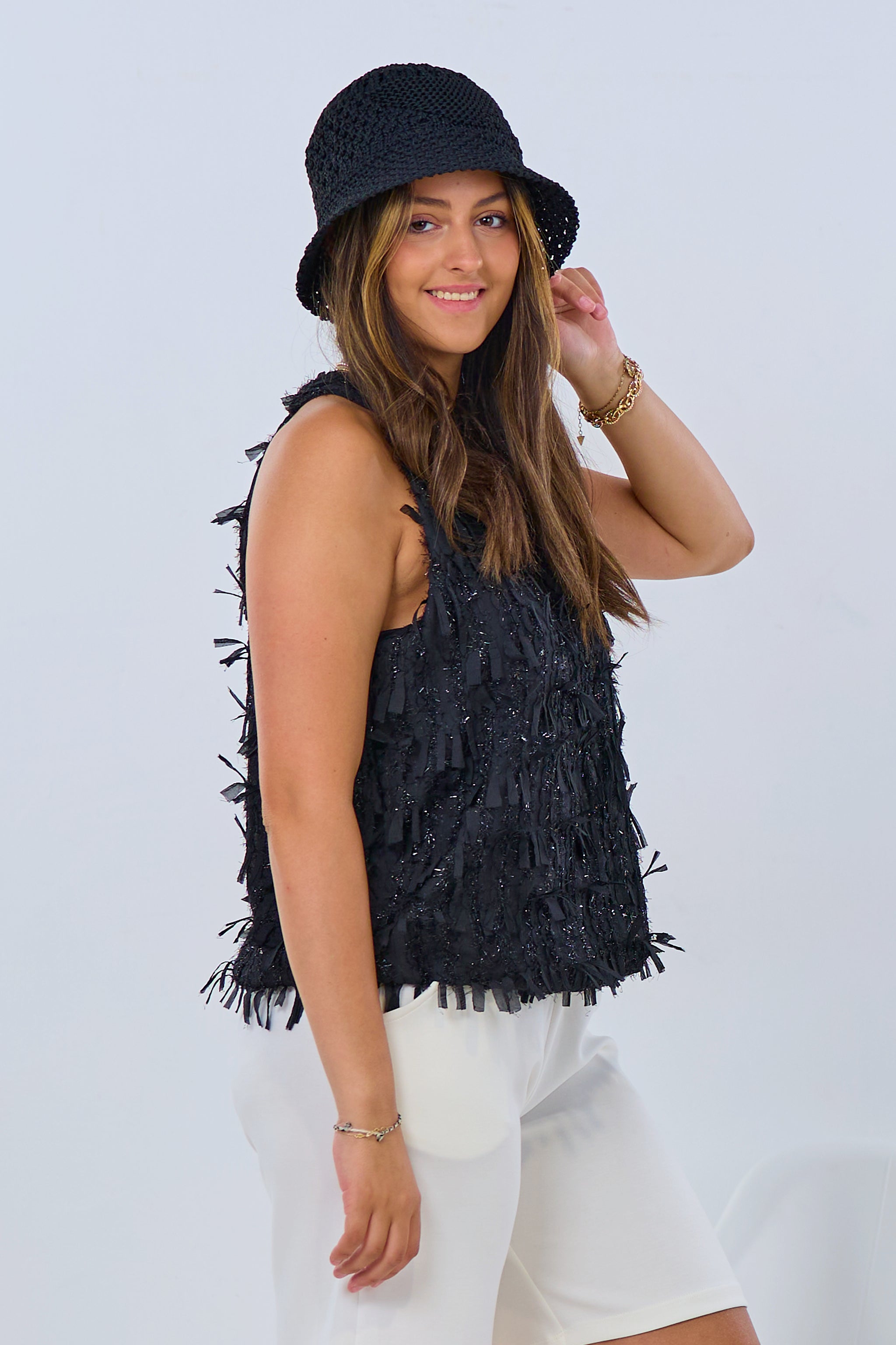 Neckholder Top mit Cut-Out-Fransen und Glitzer, schwarz