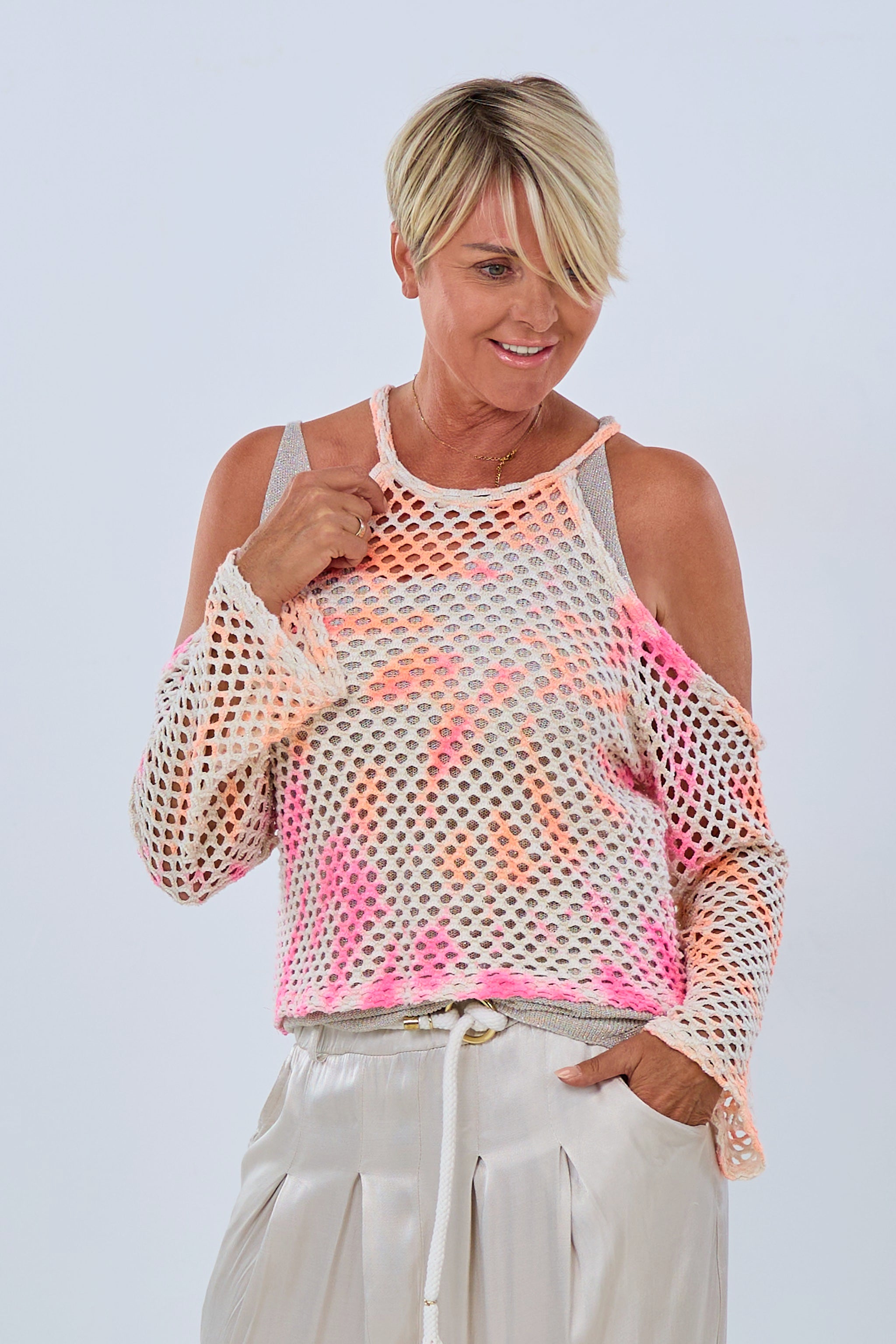 Hole-knit Sweater NEON Batik, cream-pink-orange