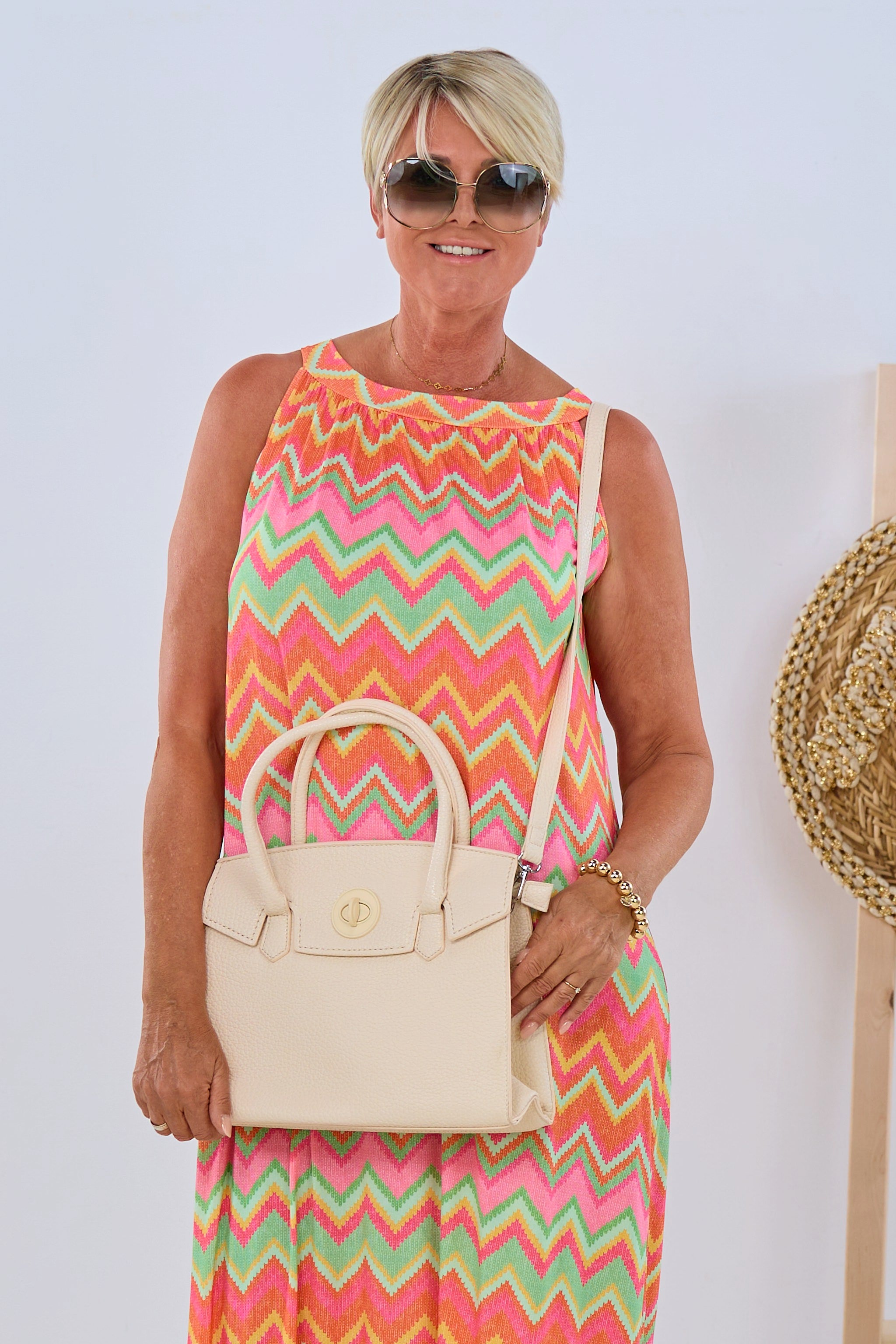 Handtasche mit Drehverschluss, creme