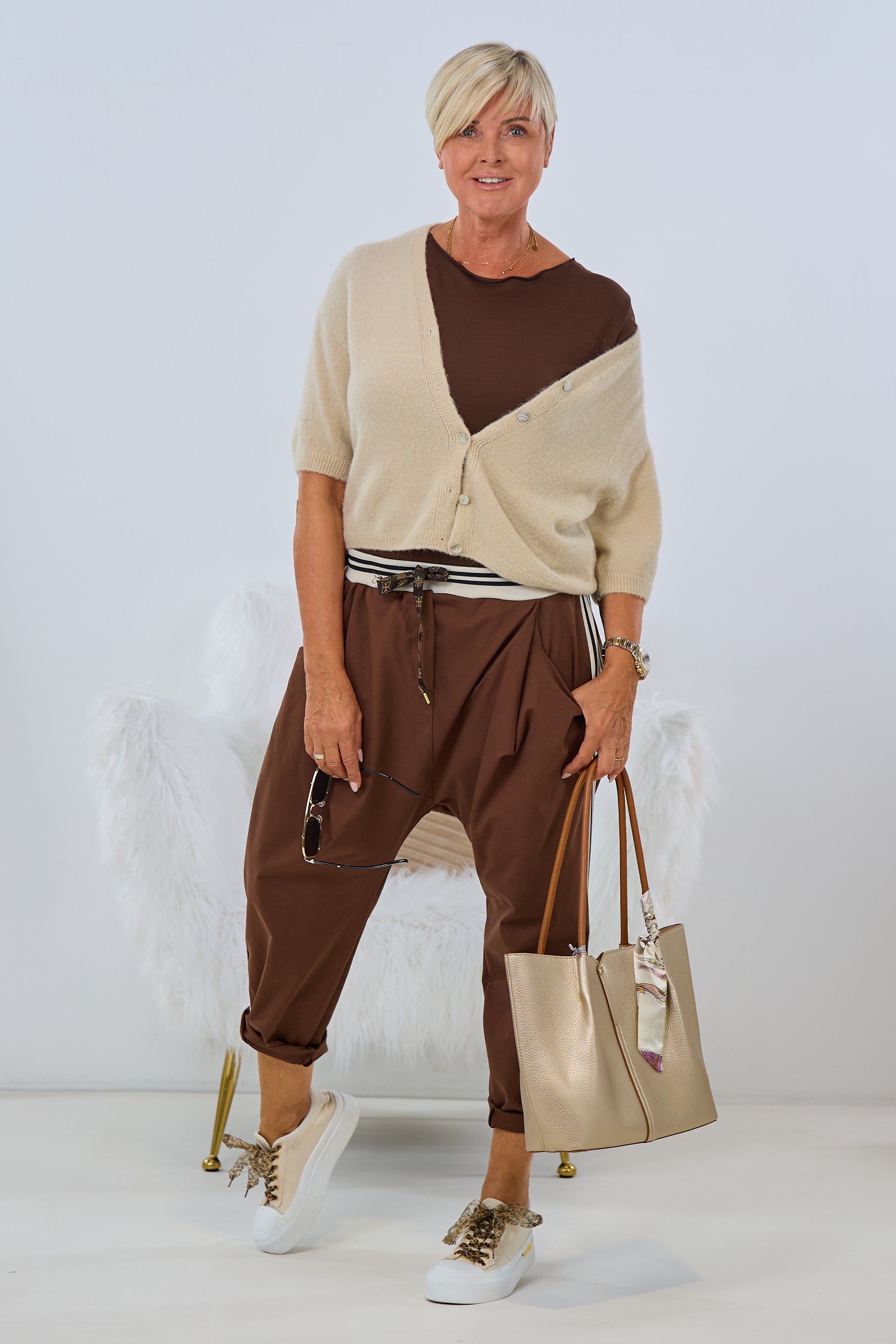 Baggy Hose mit seitlichen Streifen, braun