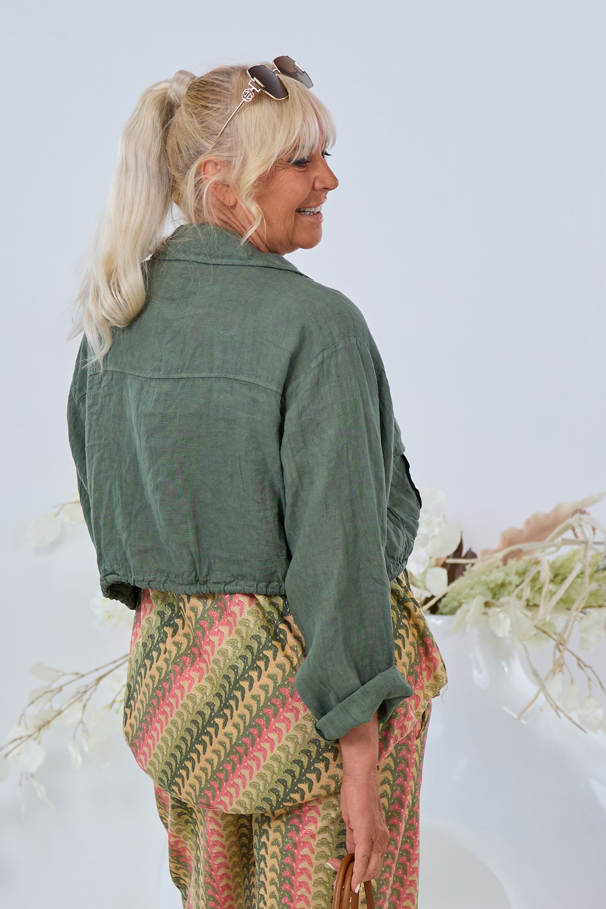 Leinen Jacke mit Kordelzug, khaki