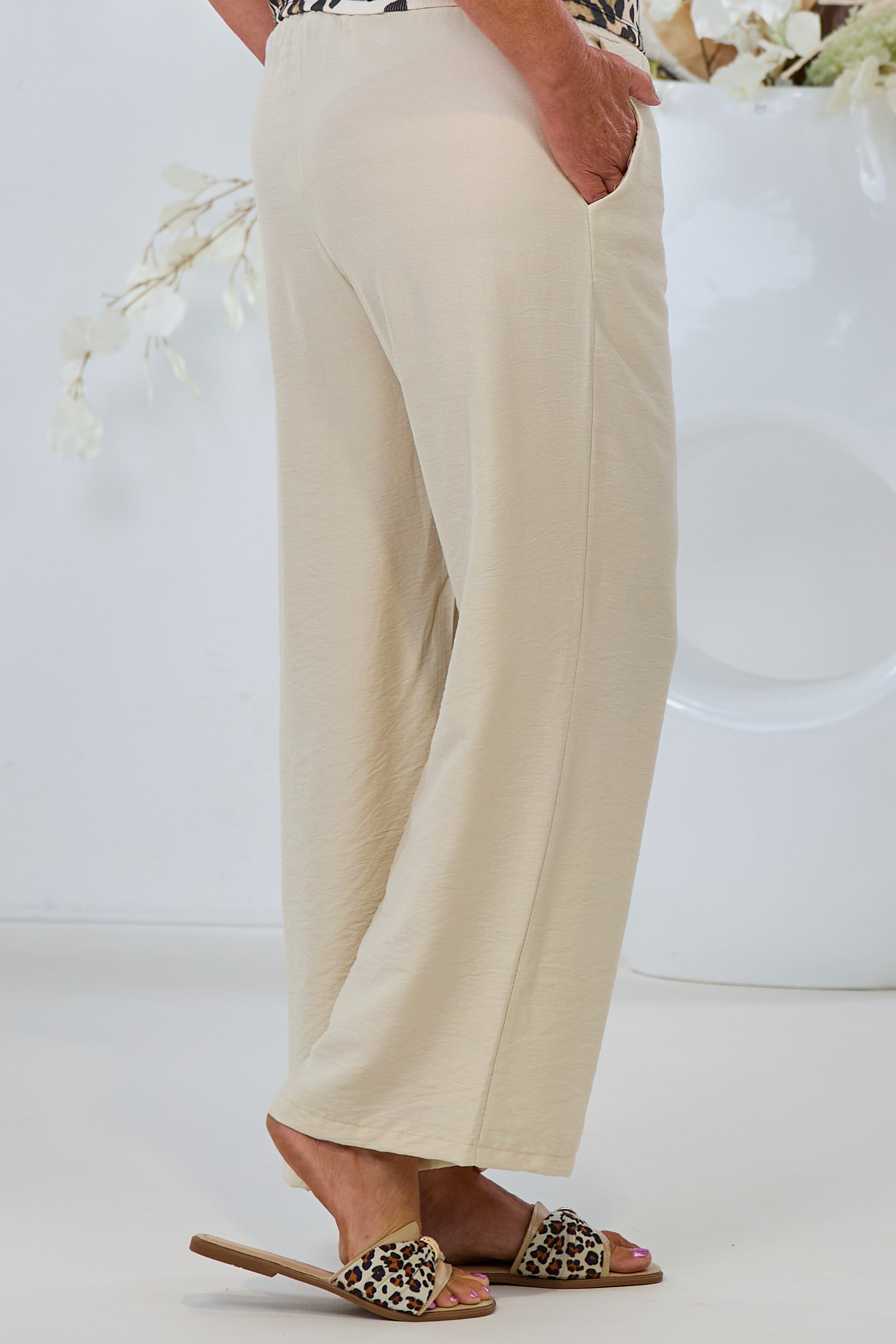 Uni Hose mit elastischem Bund, beige