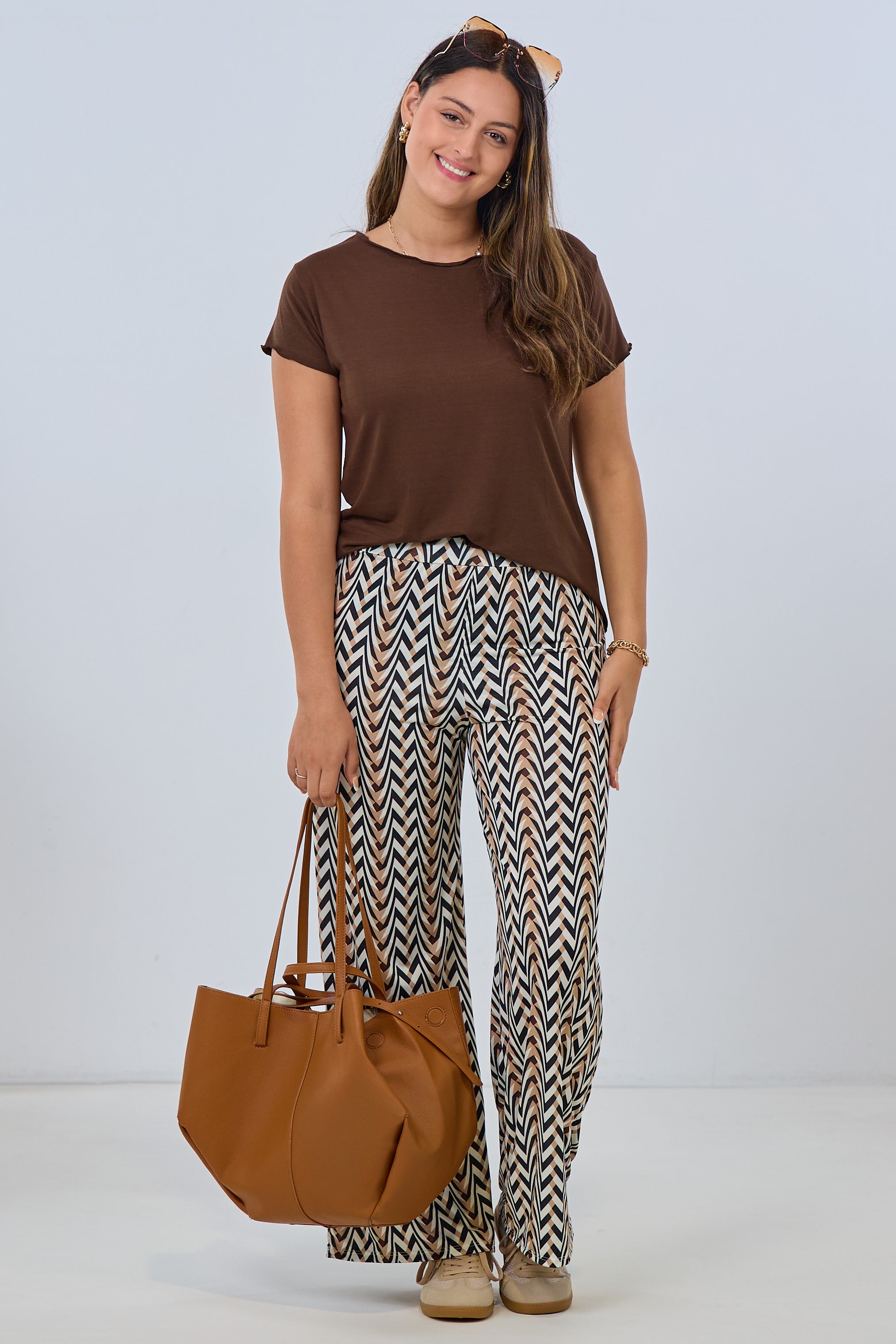 Basic Shirt mit leicht gewellten Abschlüssen, braun