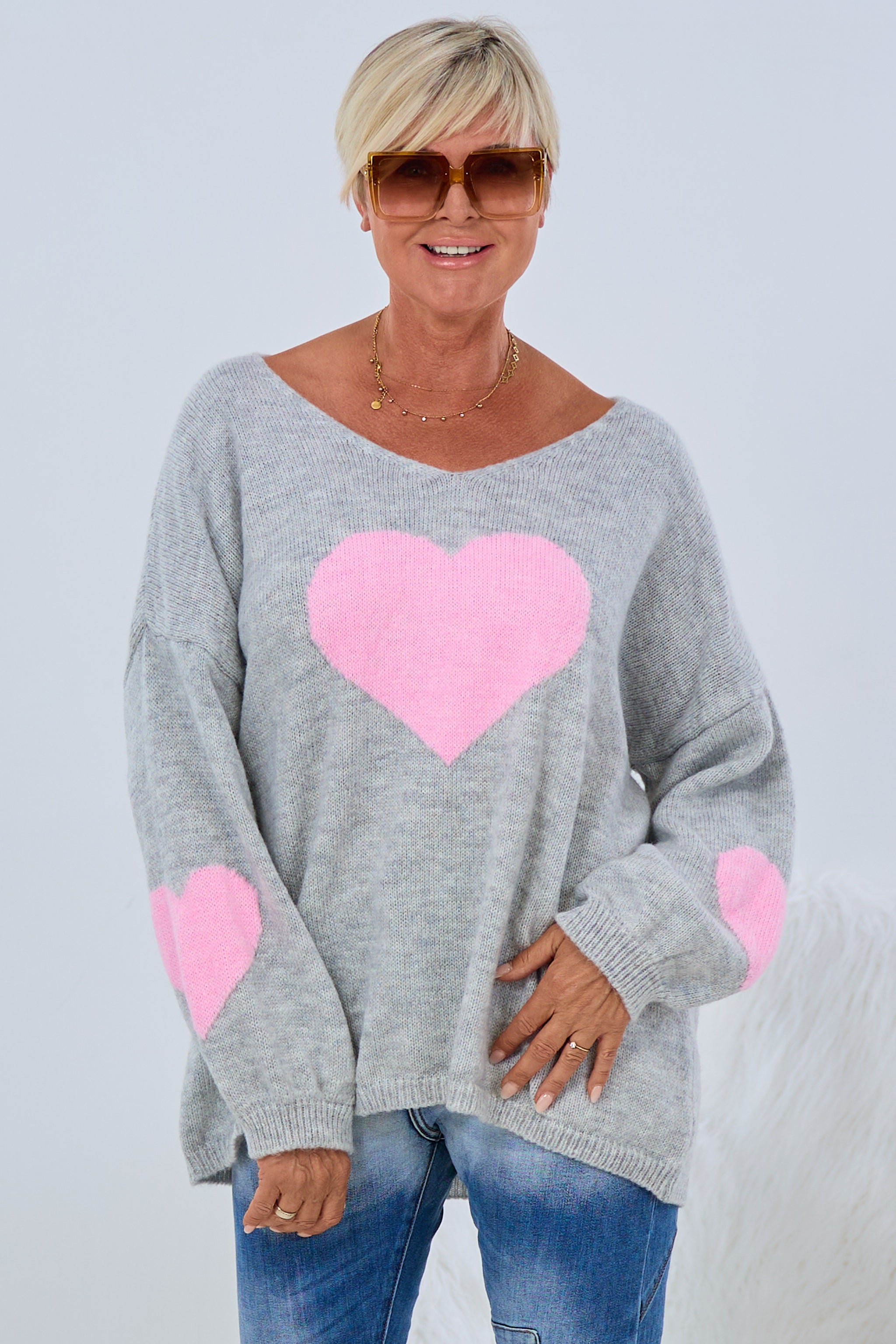 Oversized Strickpulli mit Herz, grau-rosa