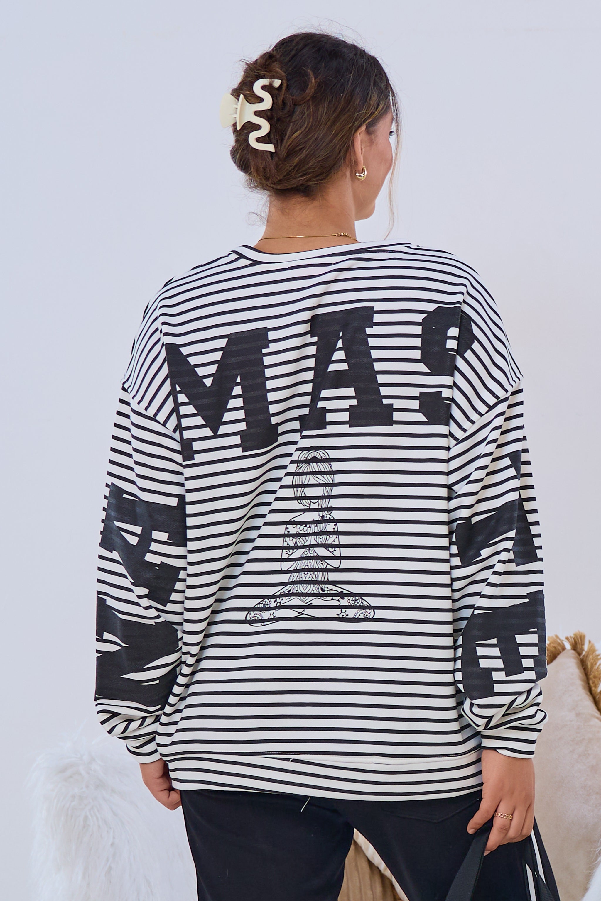 geringeltes Sweaty NAMASTE, ecru-schwarz