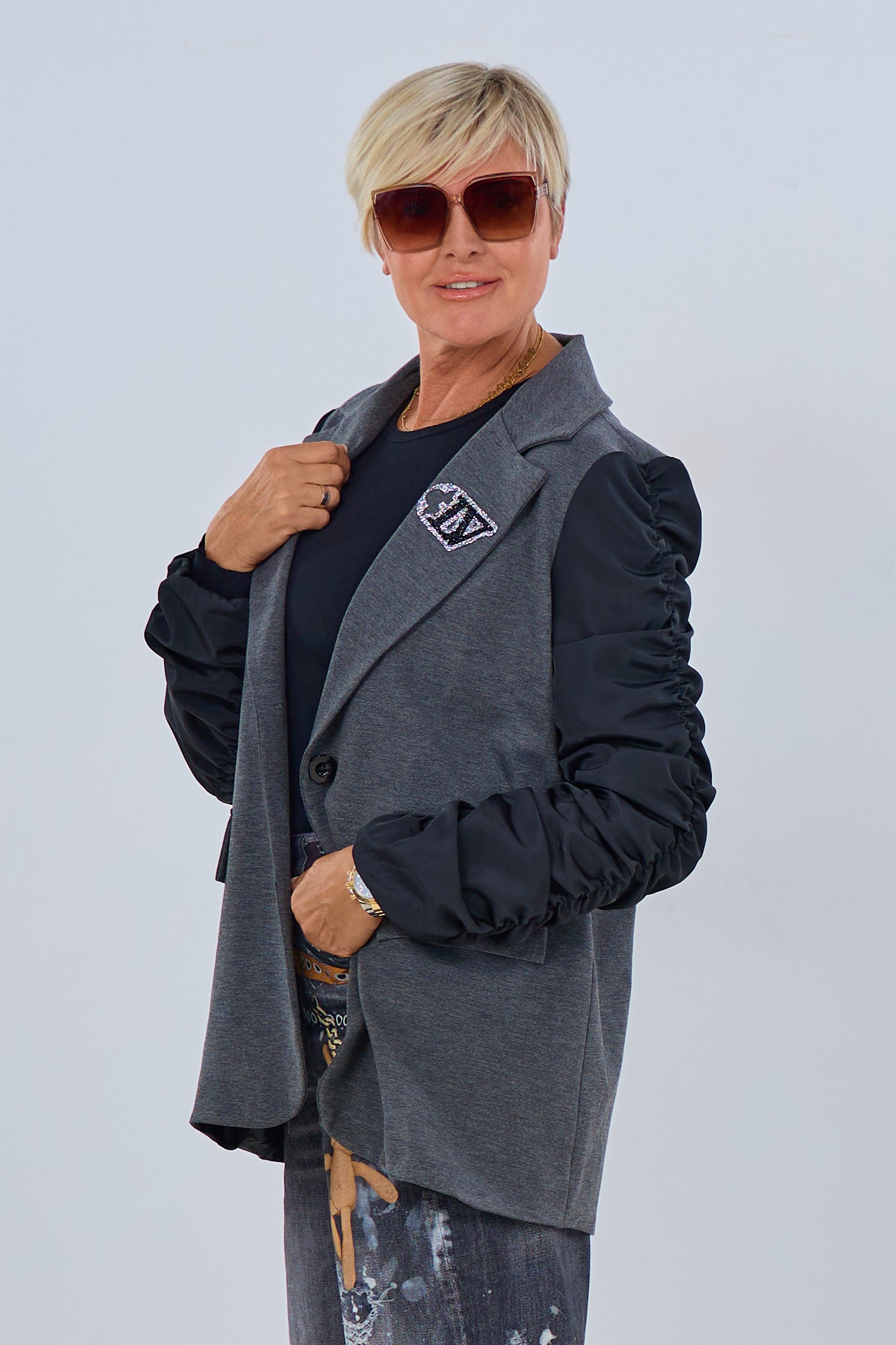 Blazer im Materialmix, grau-schwarz