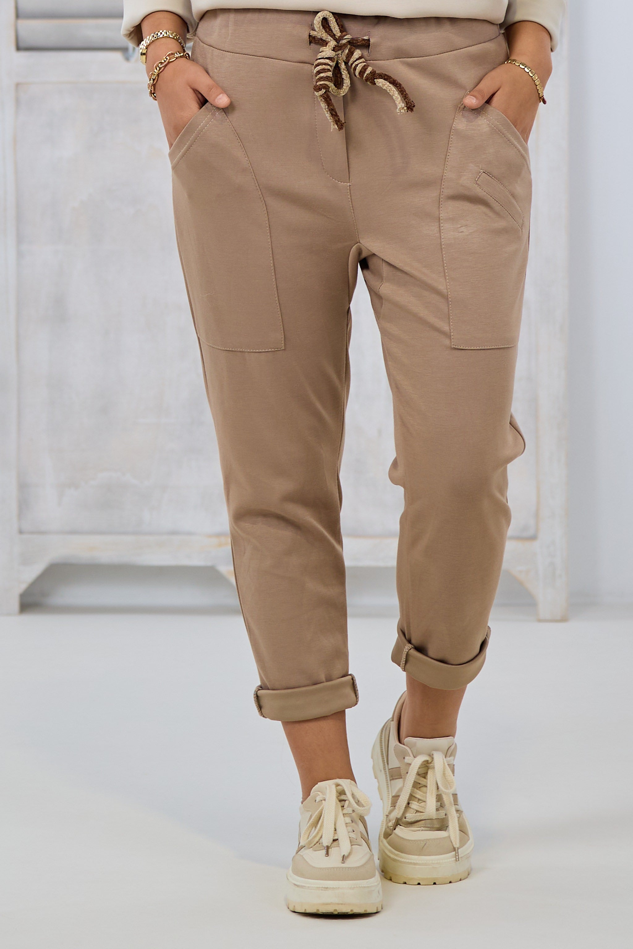 Cozy Hose mit Kordelzug, taupe