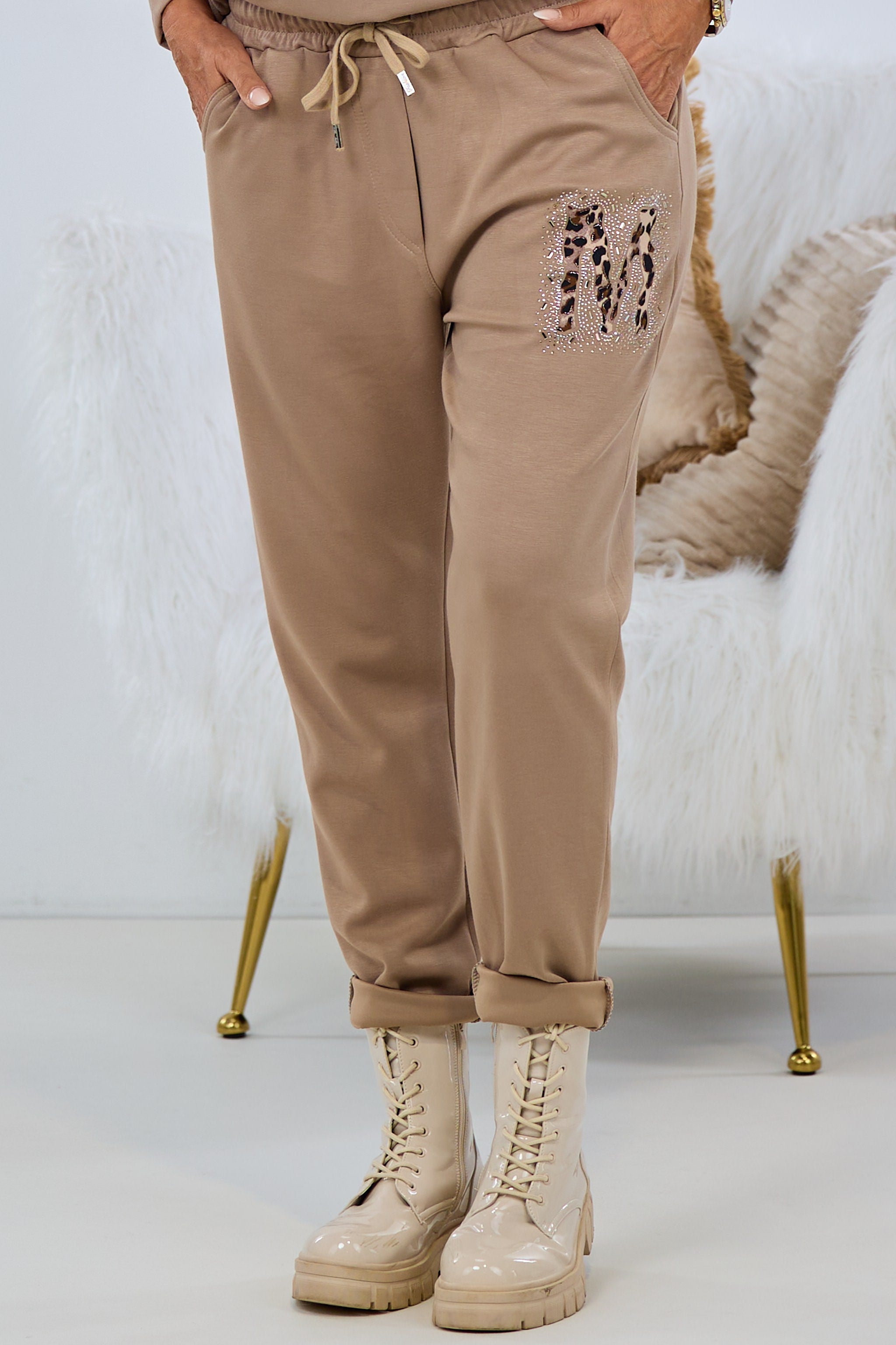 Cozy Hose mit Patch und Glitzer, taupe-leo