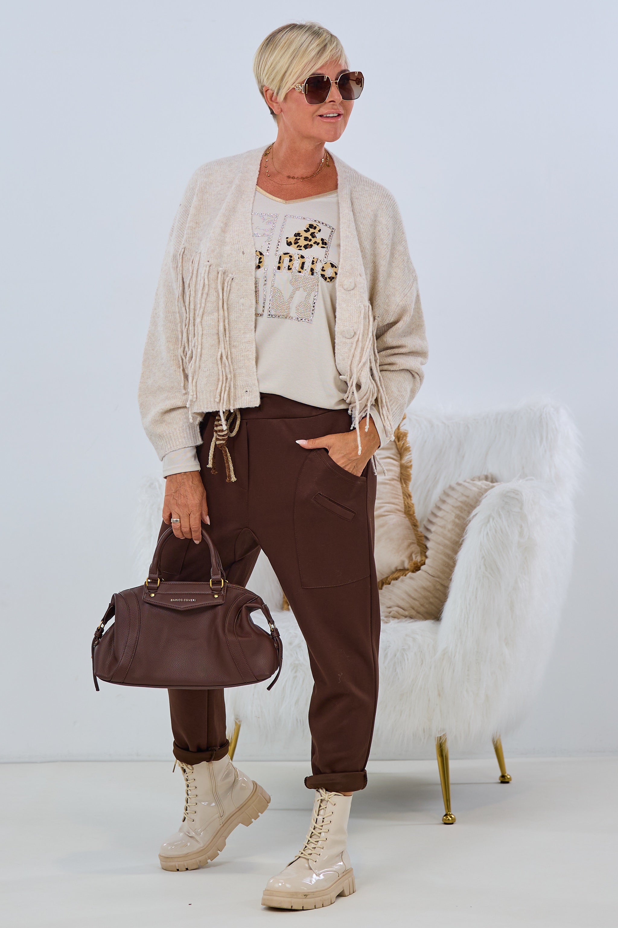 Cardigan mit Zierkordeln, beige