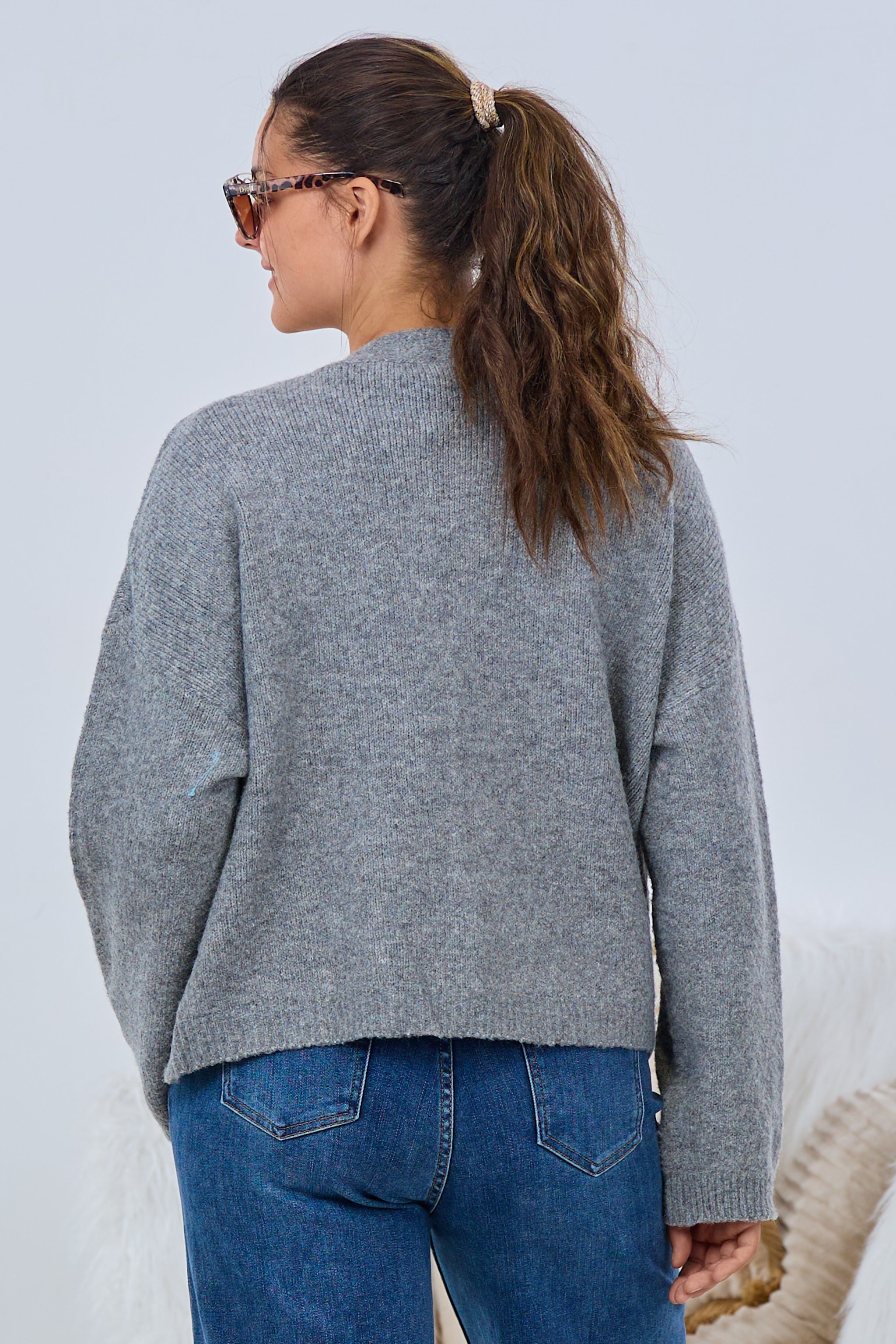 Cardigan mit Zierkordeln, grau
