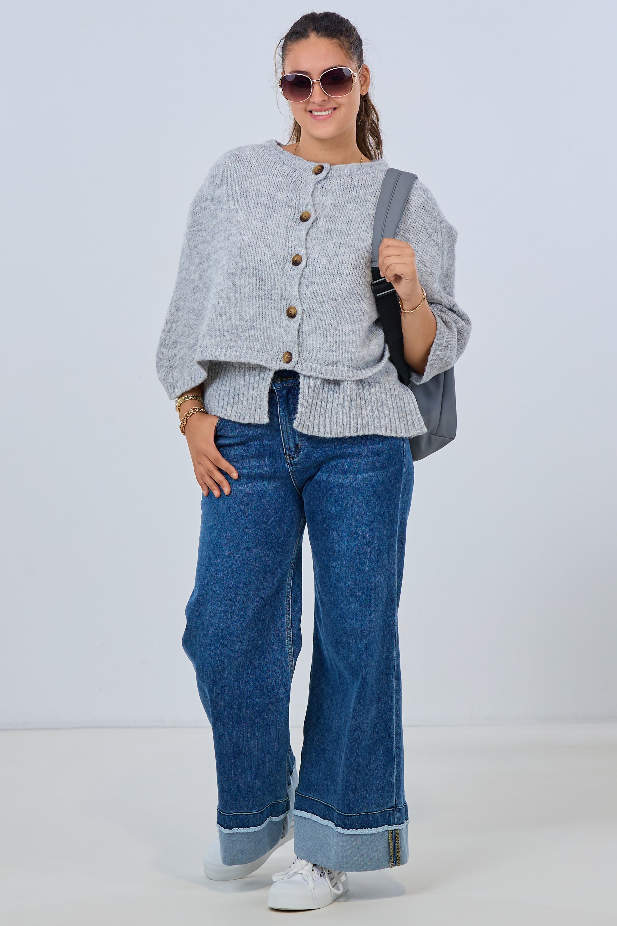 Poncho/Pullover/Jacke mit Knöpfen, grau-meliert