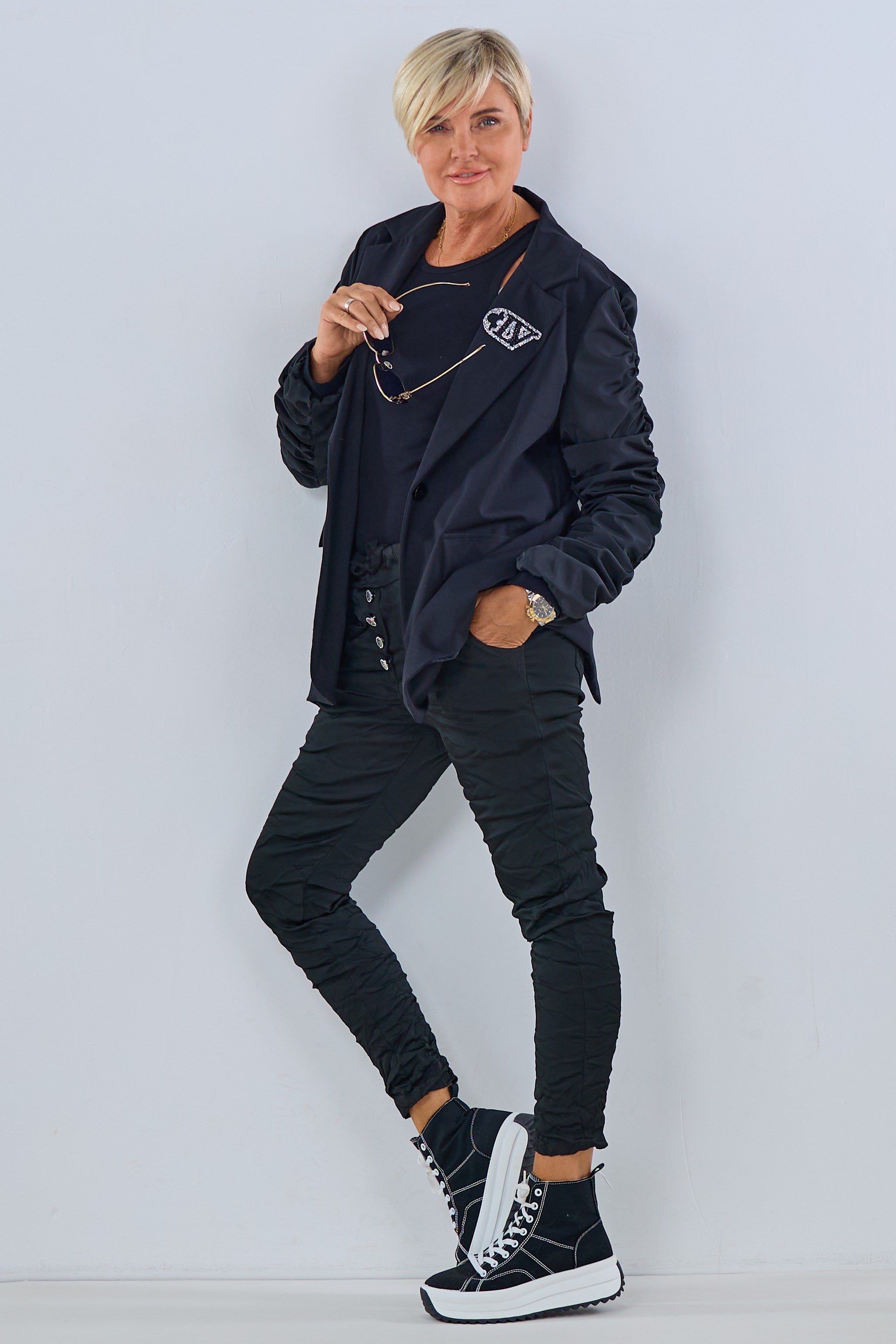 Blazer im Materialmix, schwarz