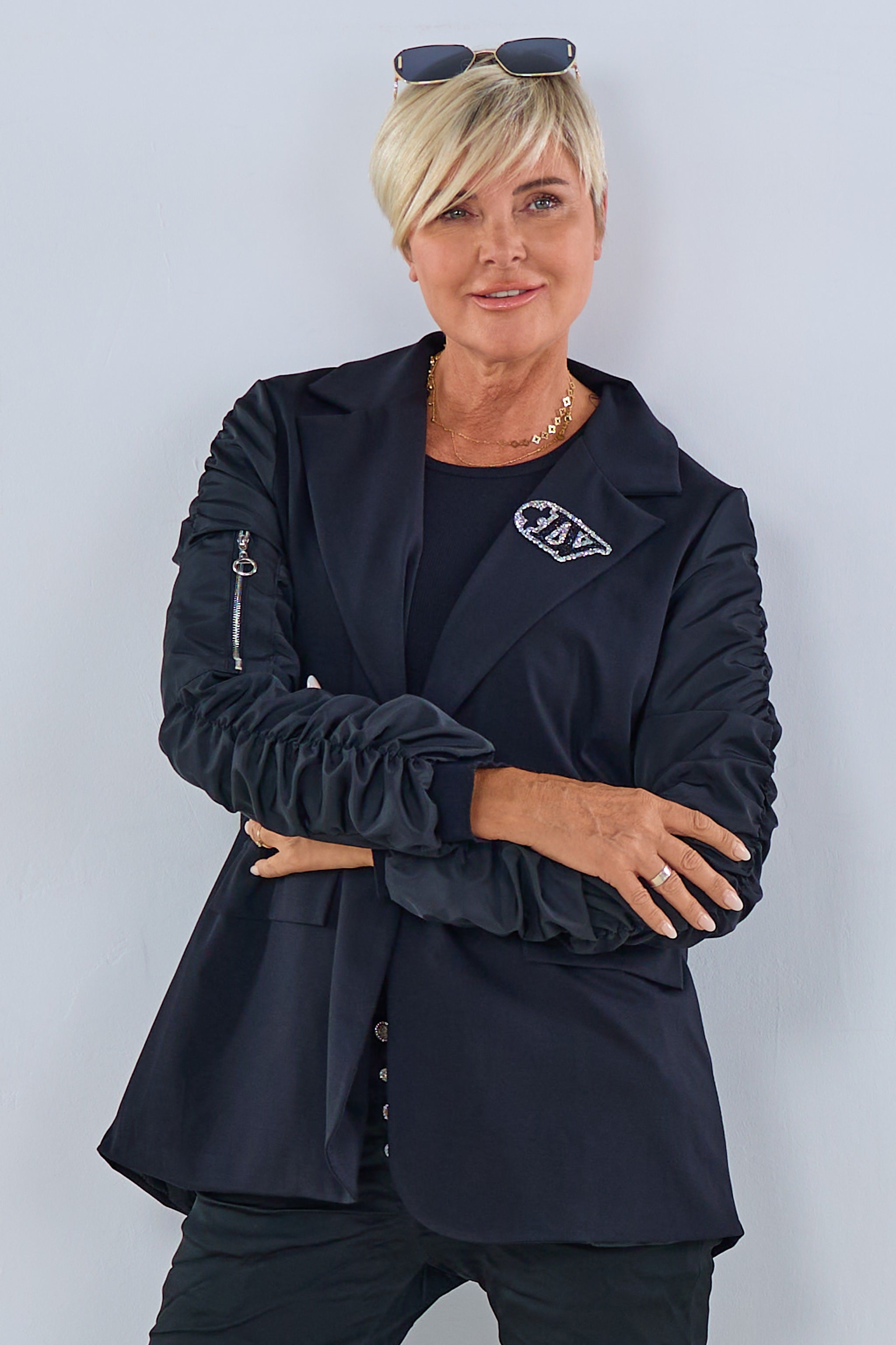 Blazer im Materialmix, schwarz