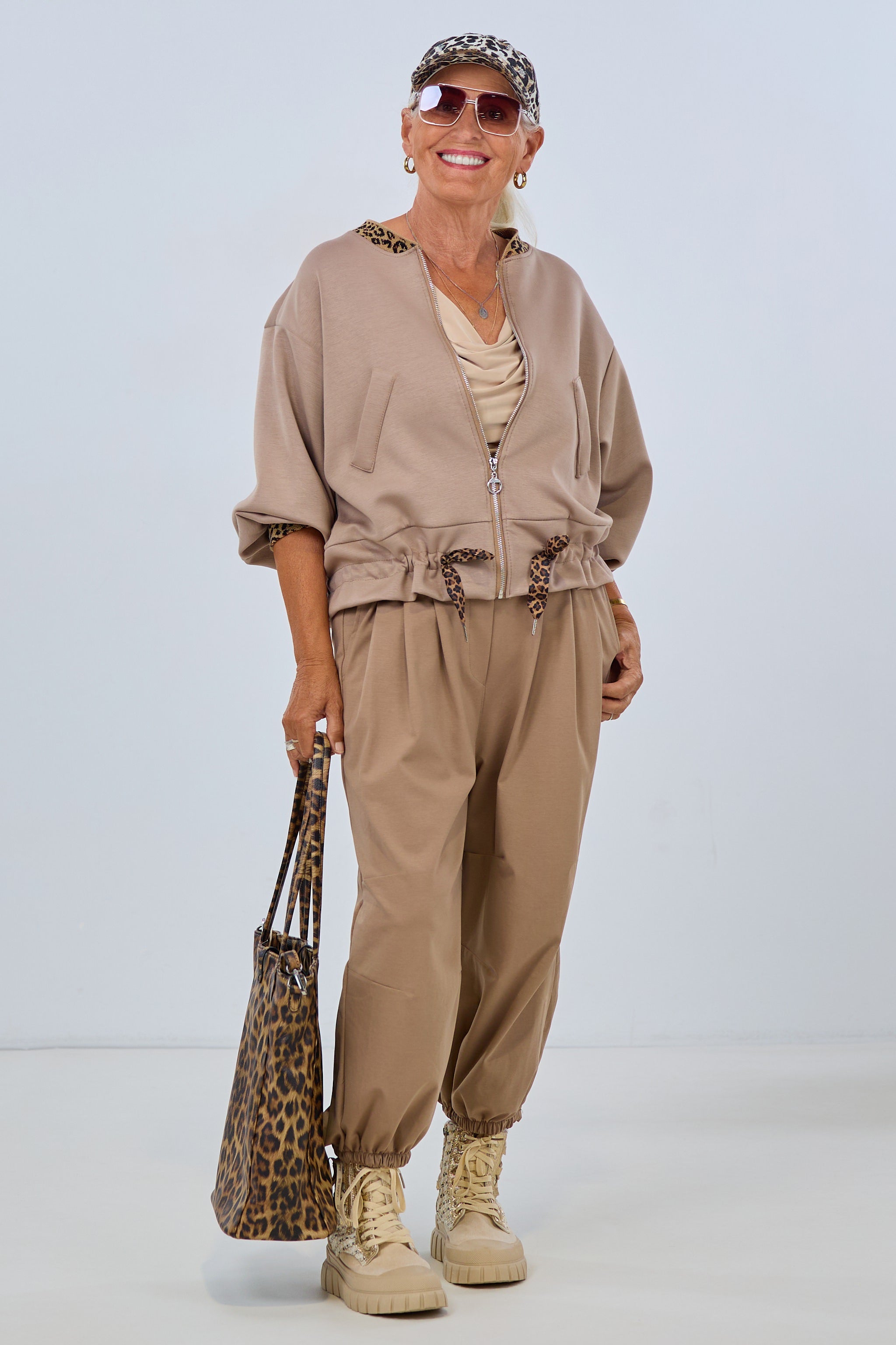 Cozy Blouson mit Kordelzug, taupe-leo