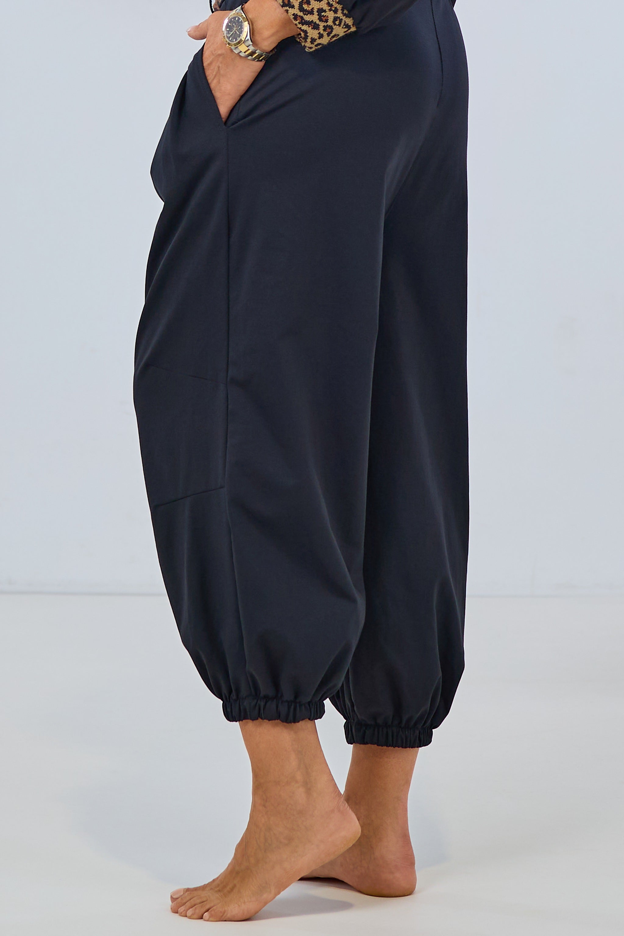 Baggy im Balloon-Style, schwarz