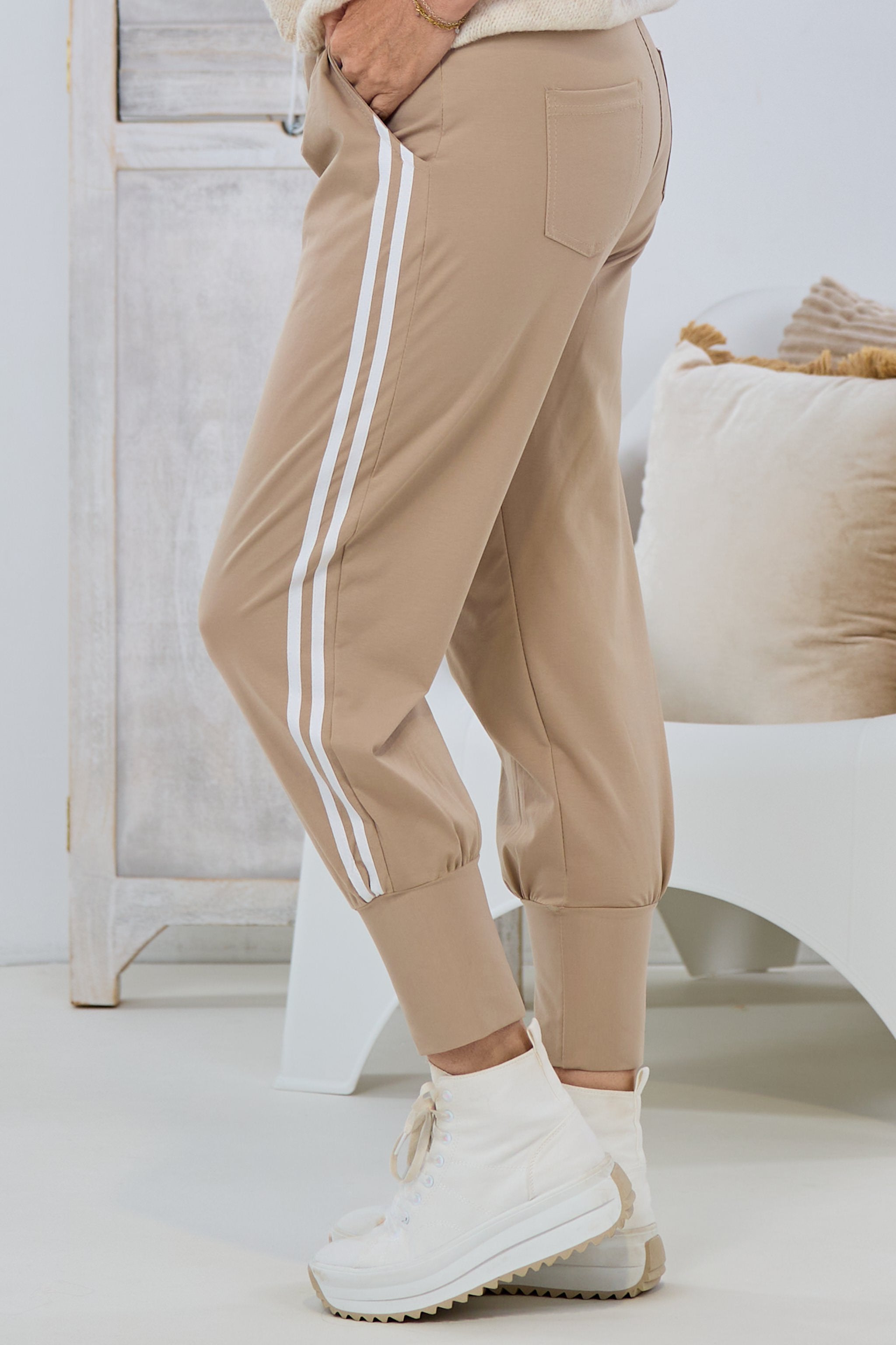 Hose mit langen Bündchen, beige