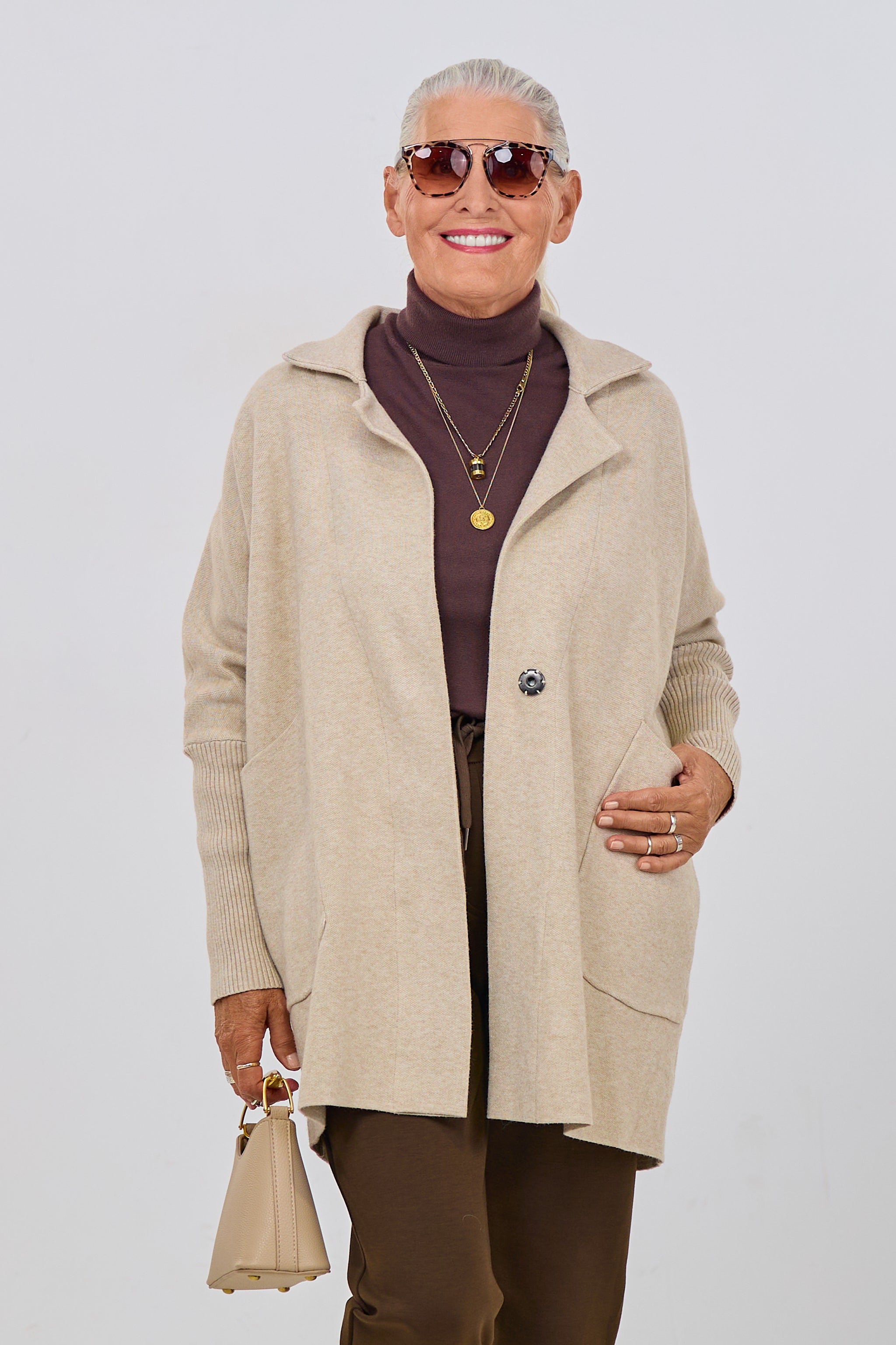 Oversized Feinstrick Longjacke, beige