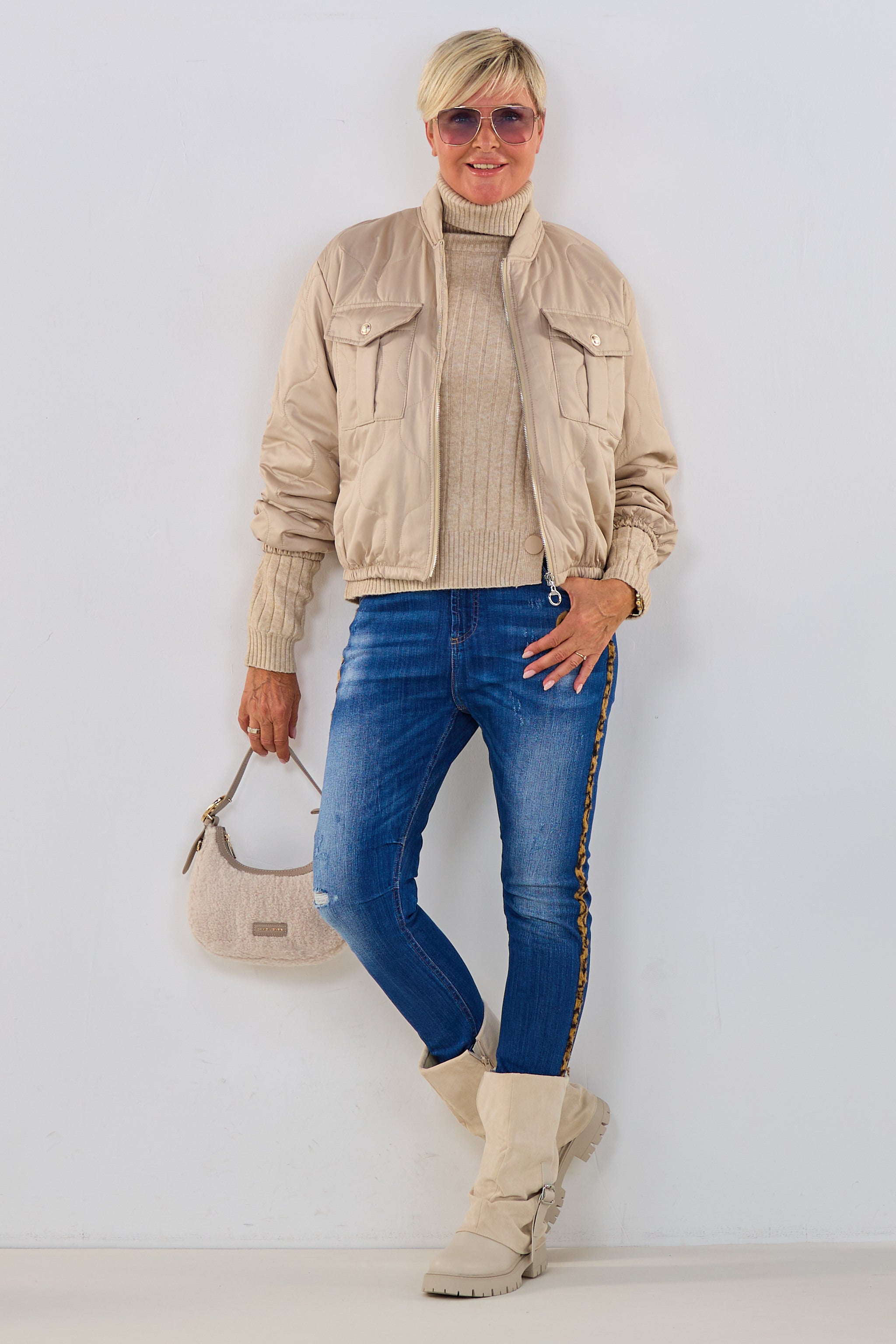 Gesteppte Bomberjacke, beige