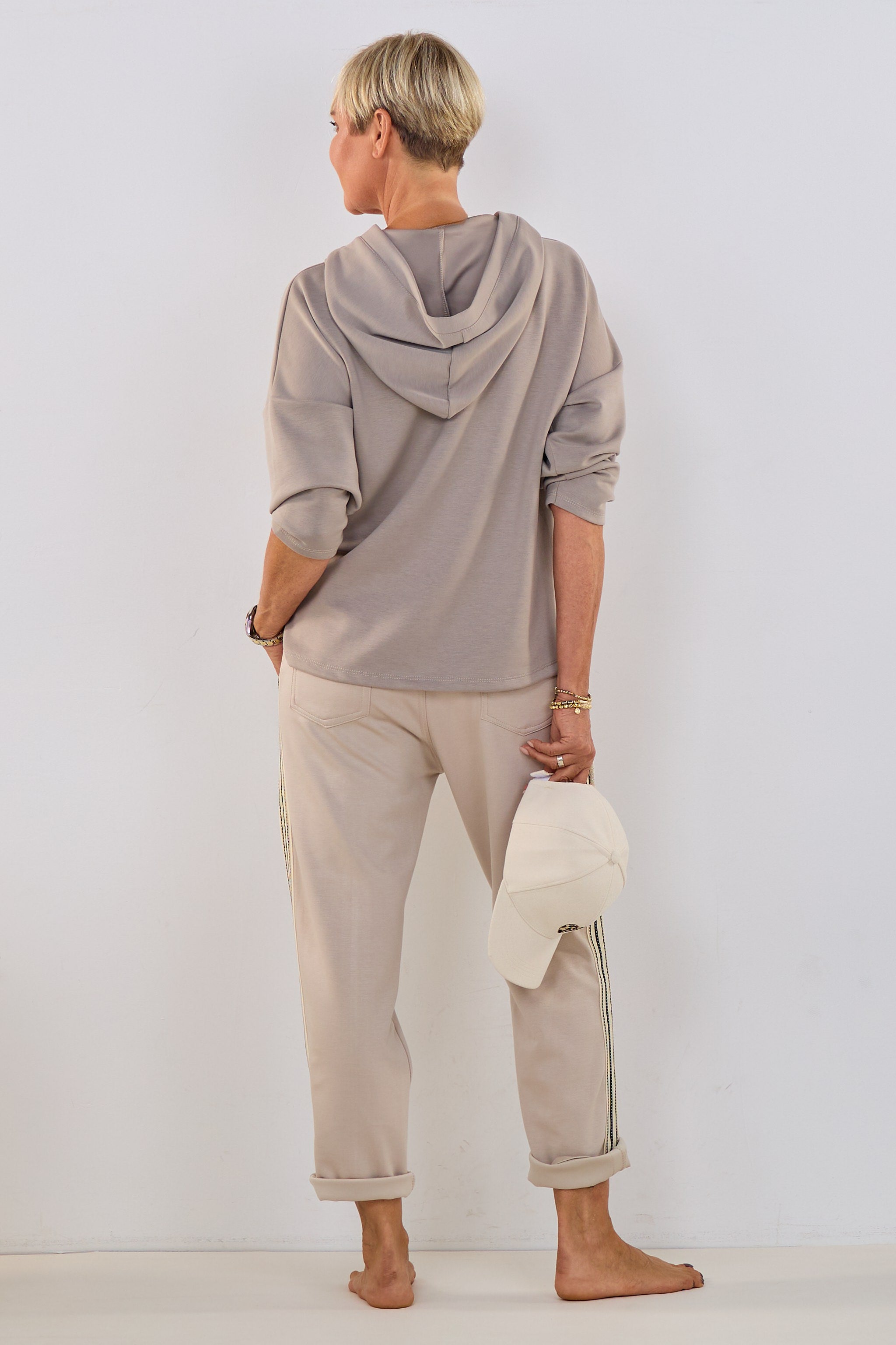 Cozy Hoodie mit tollem Motiv und Strasssteinchen, taupe