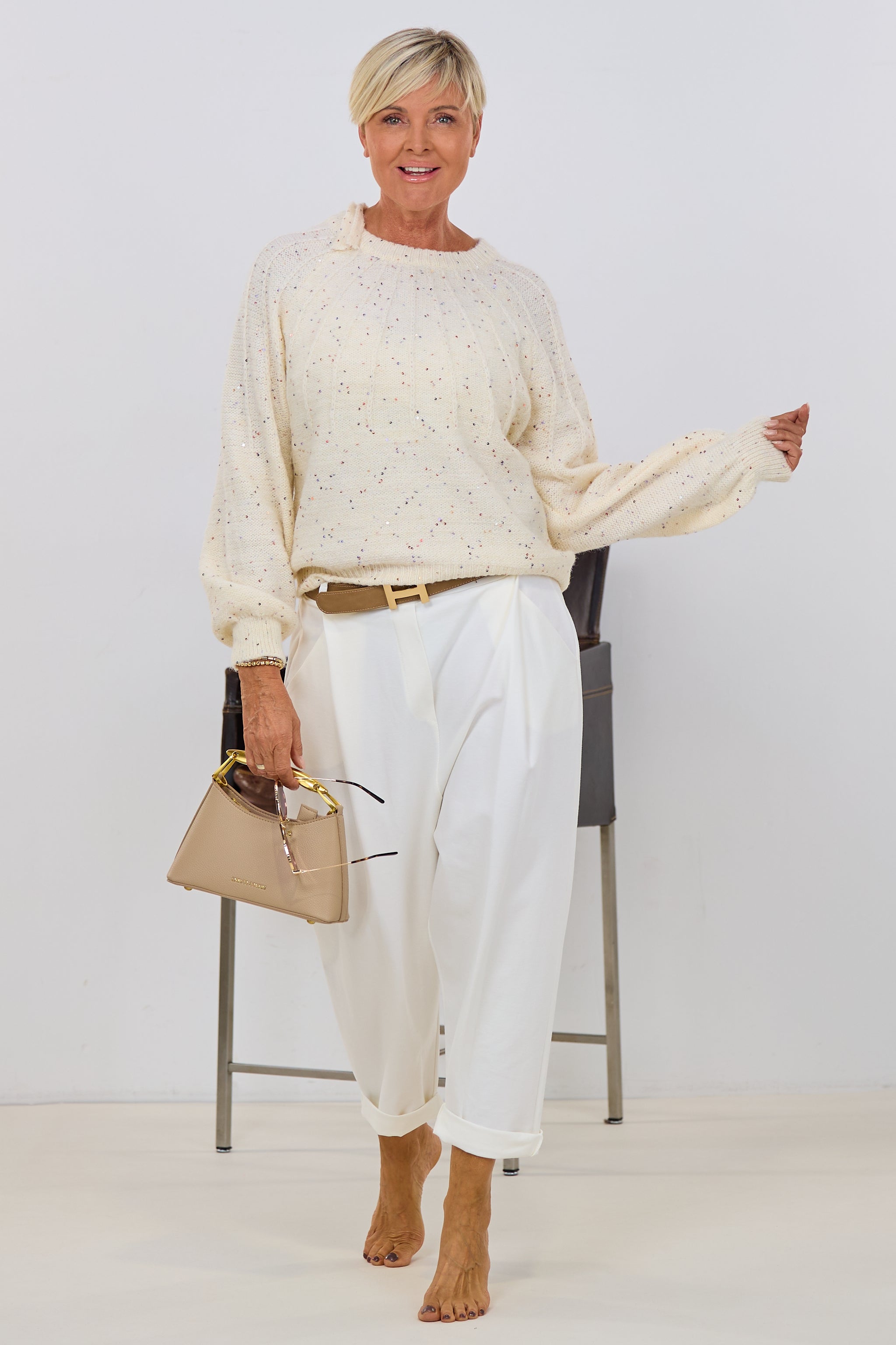 Strickpulli mit Raglanärmeln und Pailletten, creme