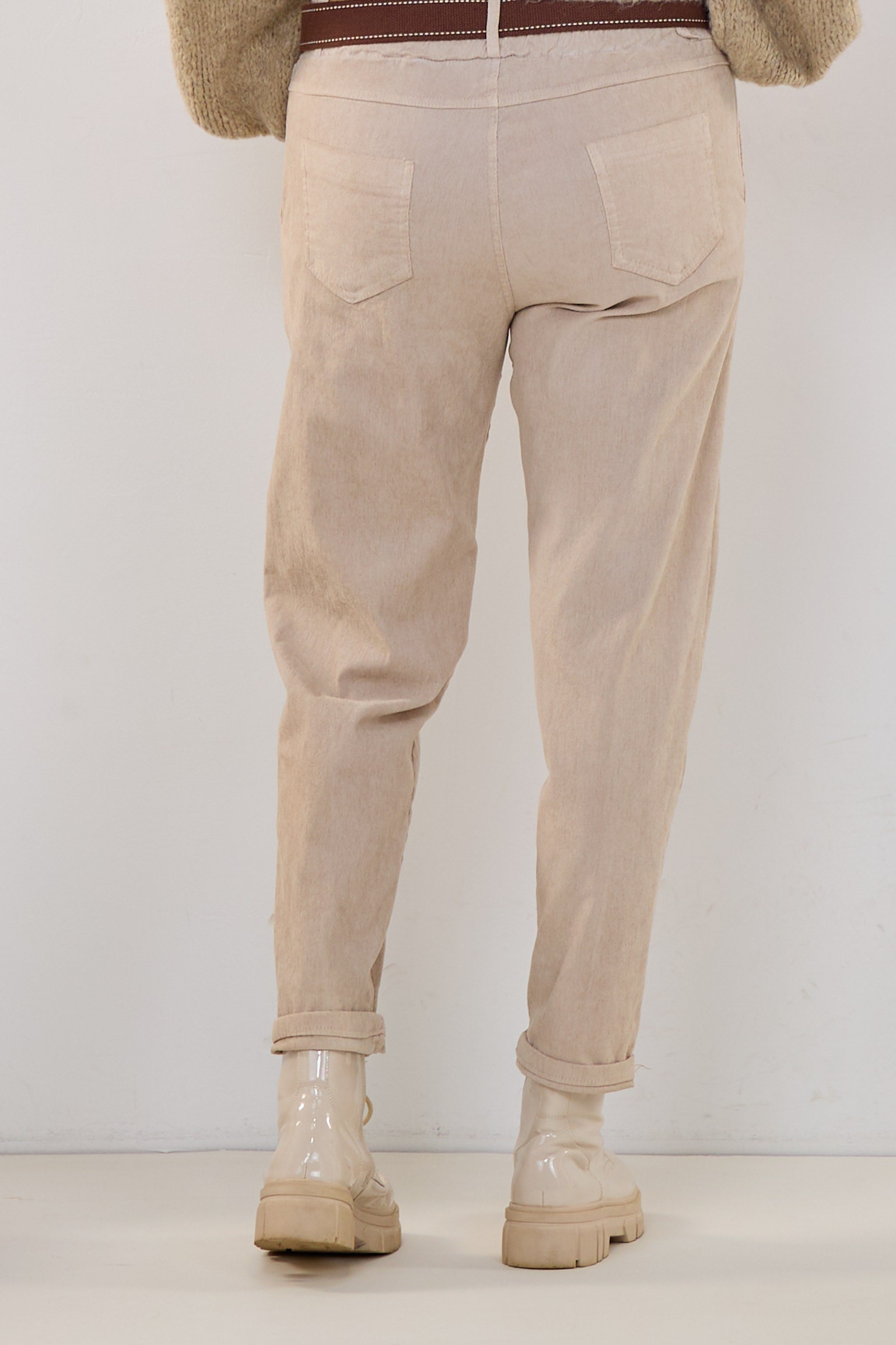 Feincord-Hose mit elastischem Bund, beige