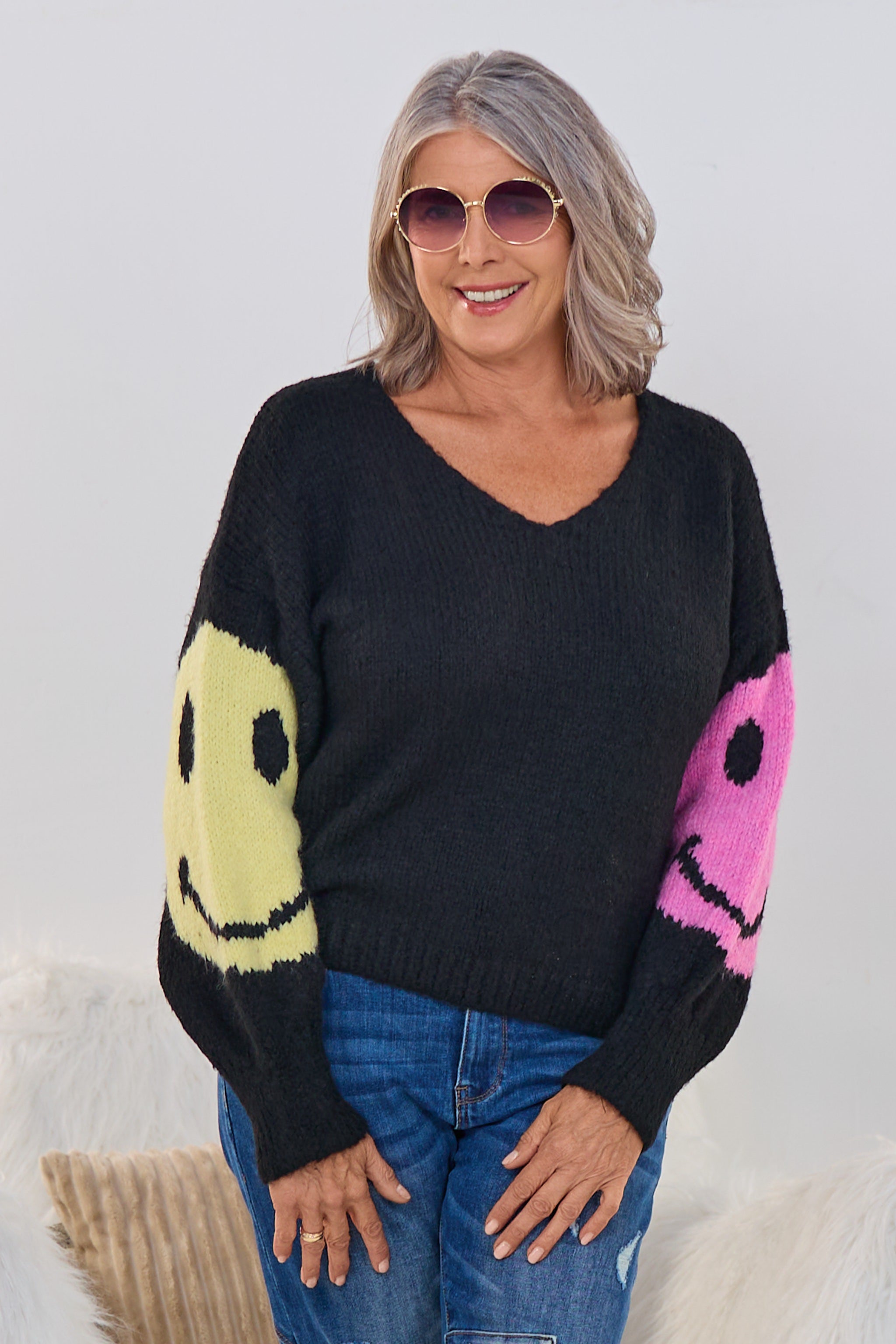 Strickpulli mit Smiley, schwarz-rosa-gelb